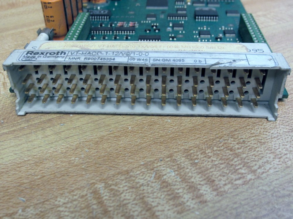 Rexroth VT-HACD-1-12-V0-1-0-0 Circuit Board VTHACD112V0100 Chipped Corner