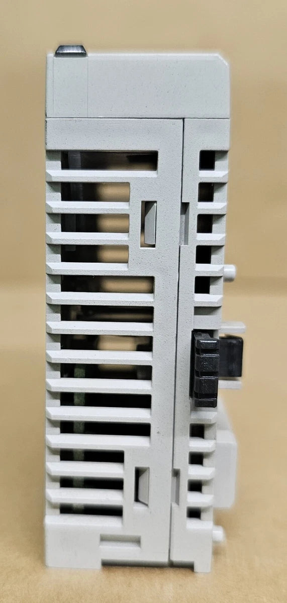 IDEC FC4A-N08B1 24VDC MODULE|296601462705