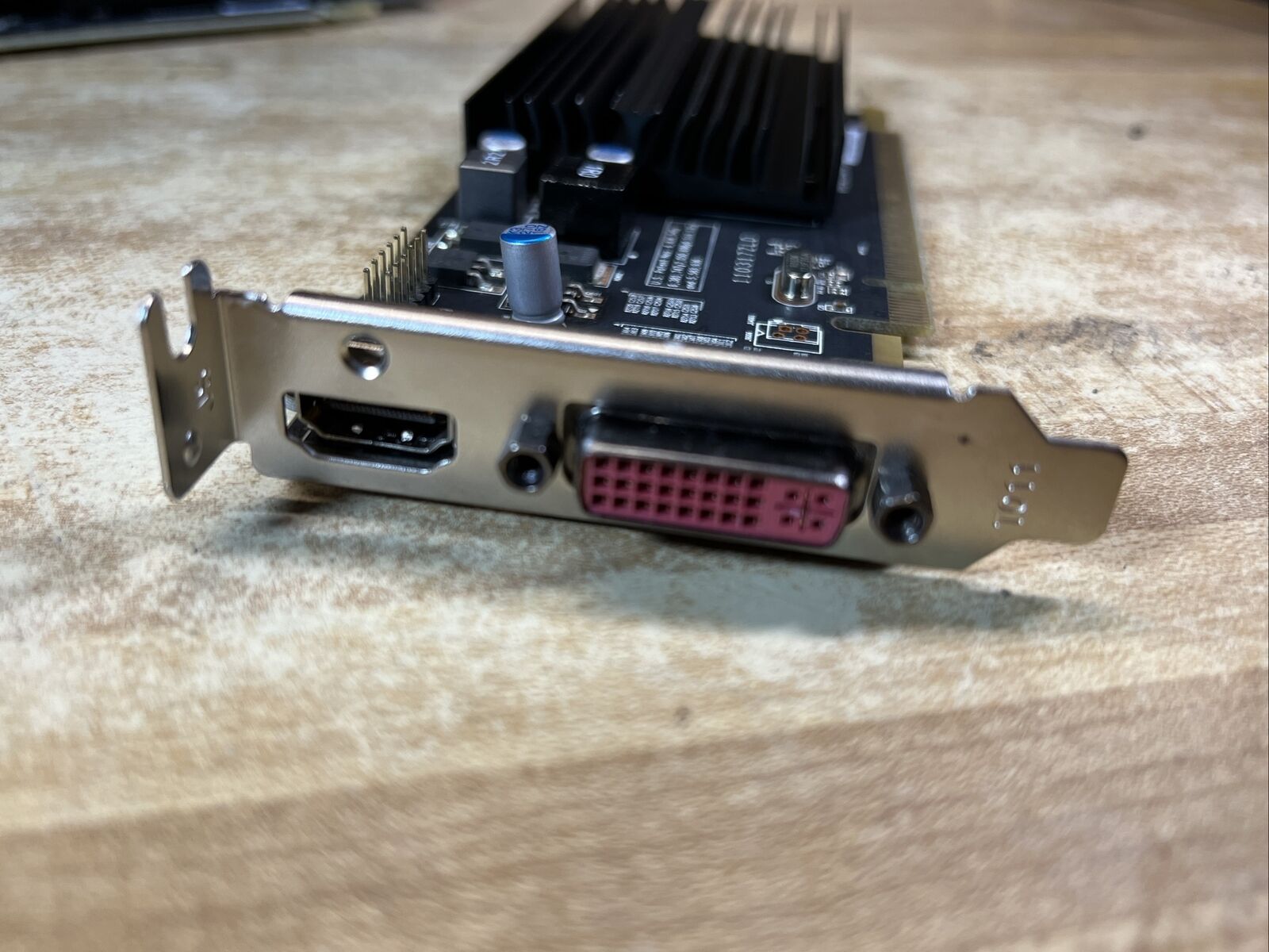 AMD 1GB Radeon HD 5450 XFX One DDR3 PCIe Video Graphics Card ON-XFX1-PL Video Card