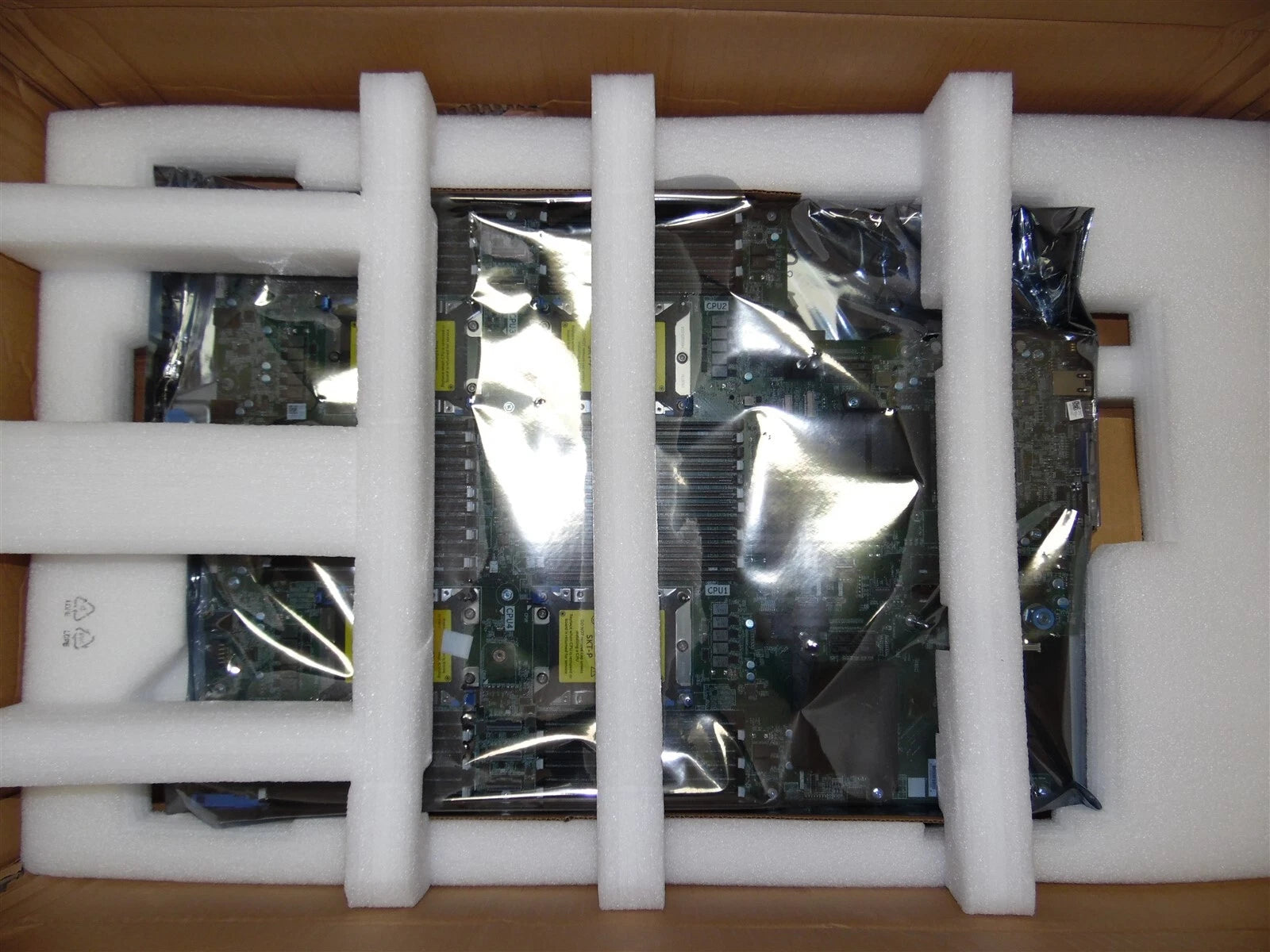 DELL EMC POWEREDGE R840 SERVER MOTHERBOARD SYSTEM MAIN BOARD 9V95H PLEASE READ|185544722696