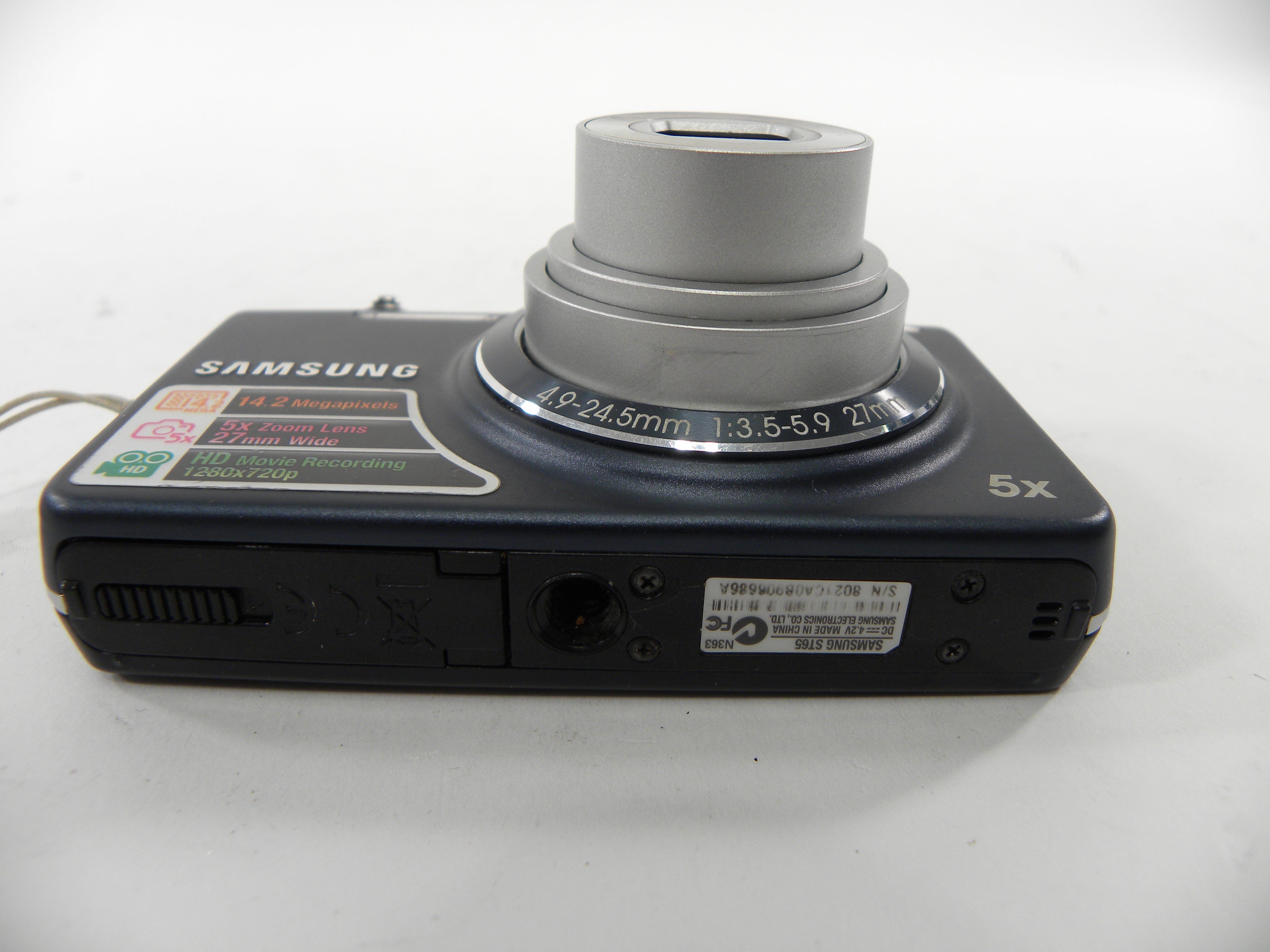 Samsung ST65 14.2mp Digital Camera (Blue)