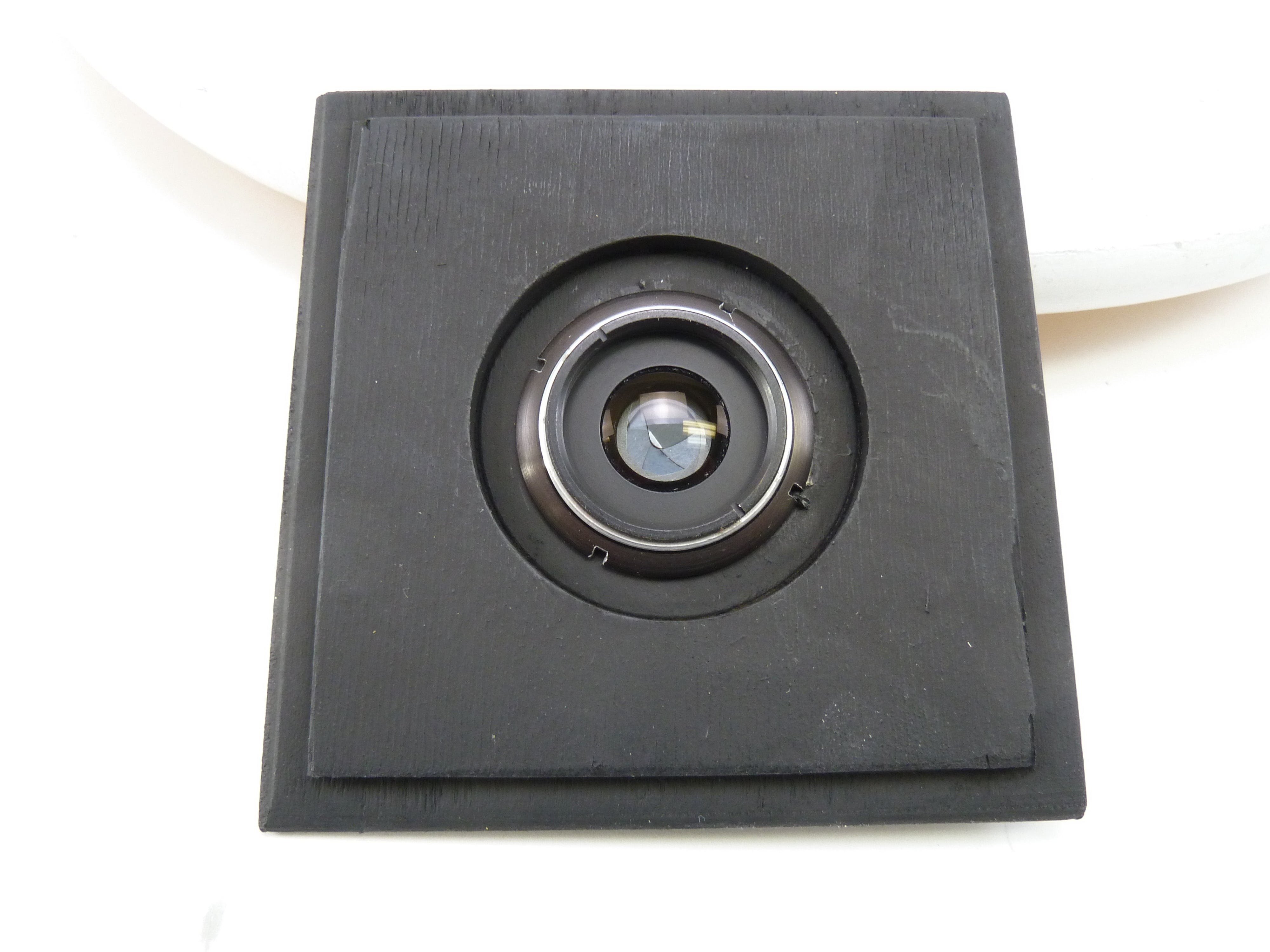 Schneider Angulon 90MM F 6.8 Large Format Lens with 4X4 Board
