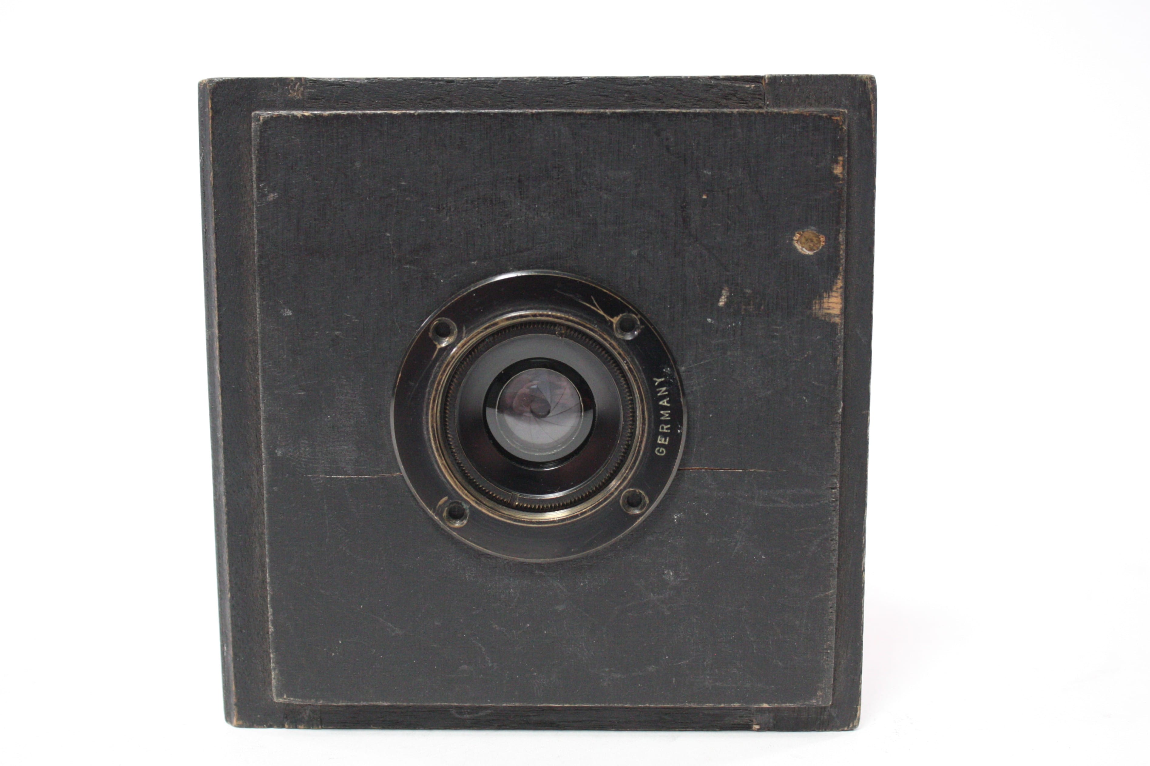 Schneider-Kreuanach Angulon 9cm f/6.8 Compur Shutter with 4X4 Lens Board