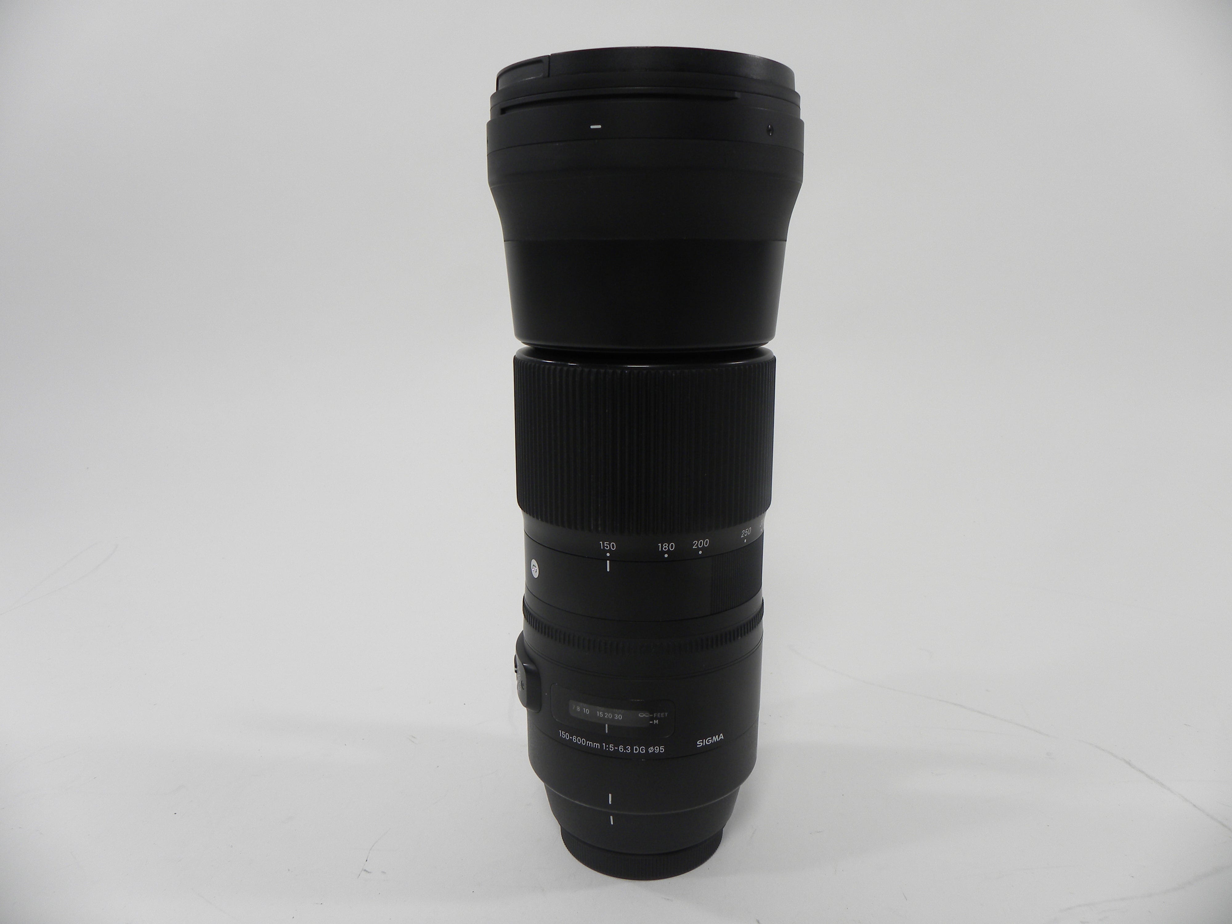 Sigma 150-600mm f/5-6.3 Lens for Canon EF Mount with Tripod Collar