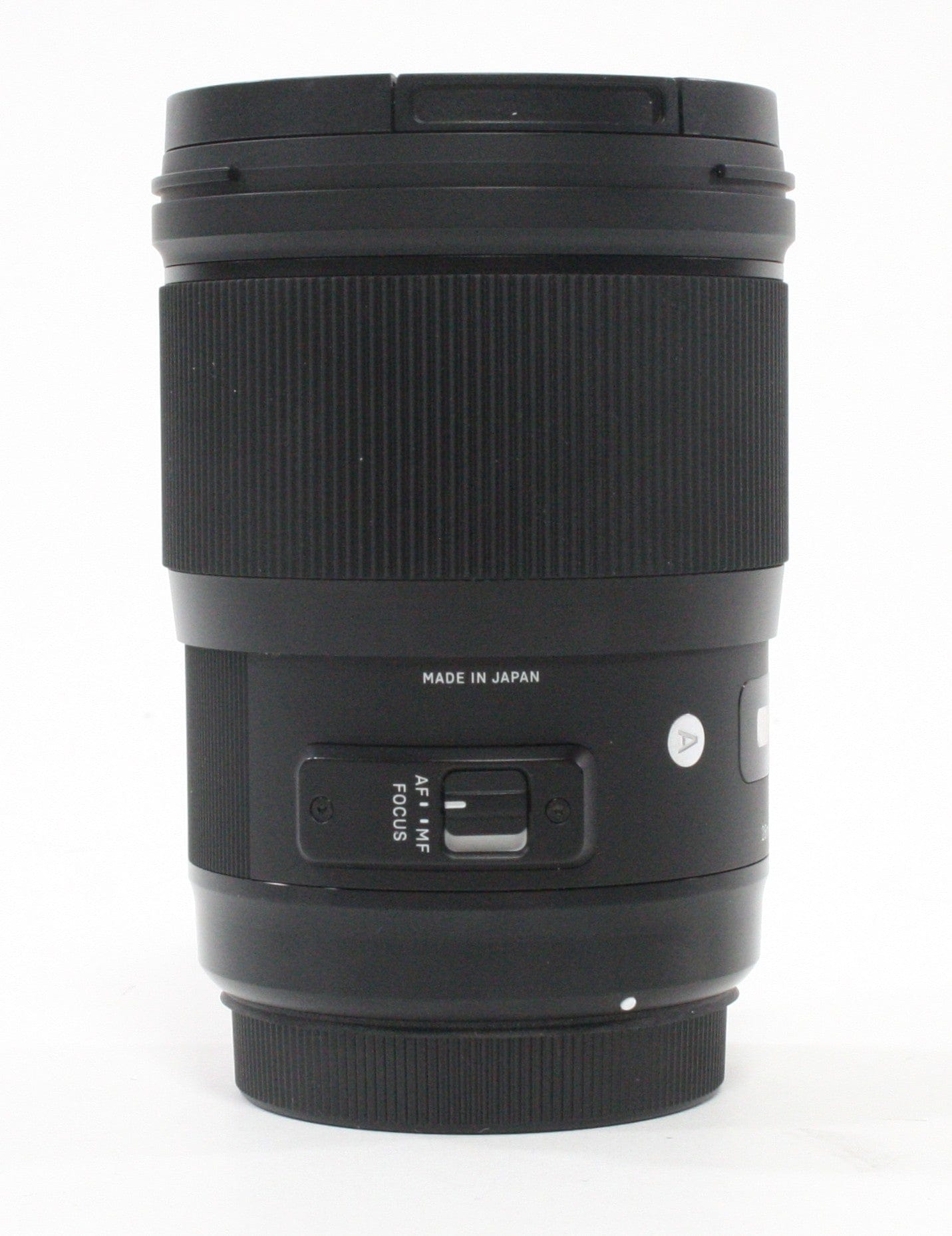 Sigma 28mm f/1.4 DG HSM Art Lens for Canon EF Mount with Case.