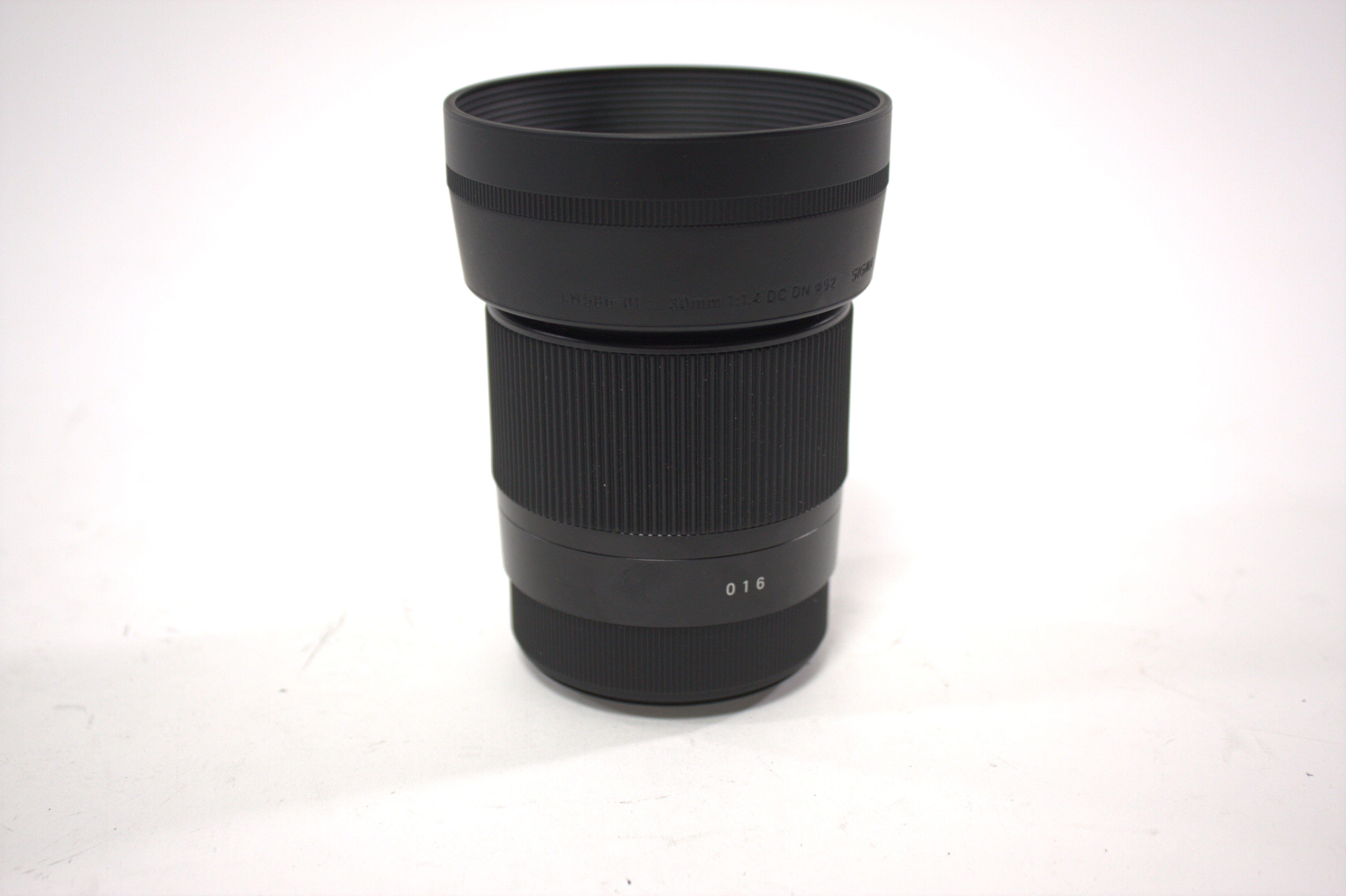 Sigma 30mm F/1.4 DC DN for Fuji Film X mount