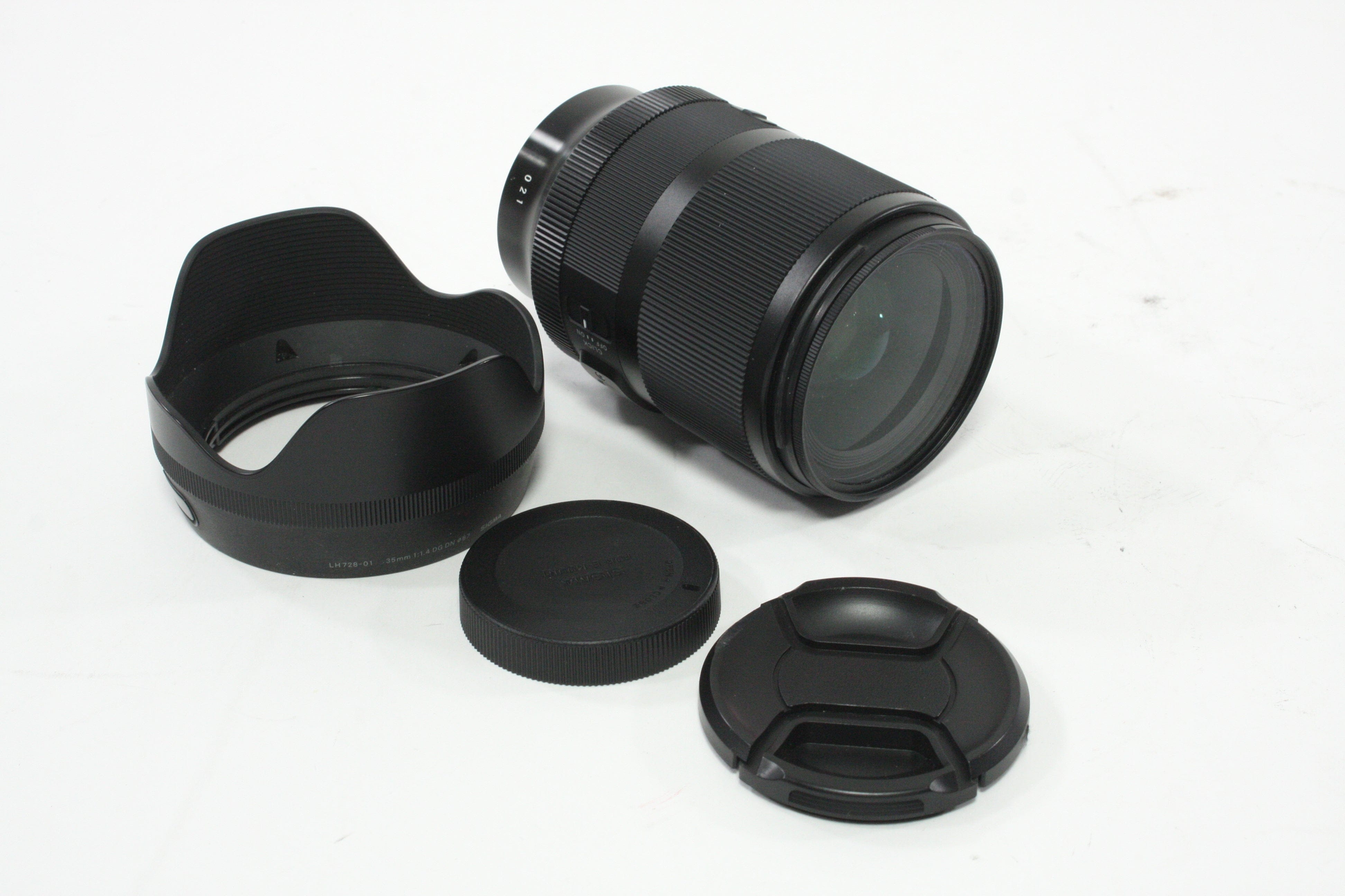 Sigma 35mm f/1.4 DG DN Art Lens for Sony E Mount