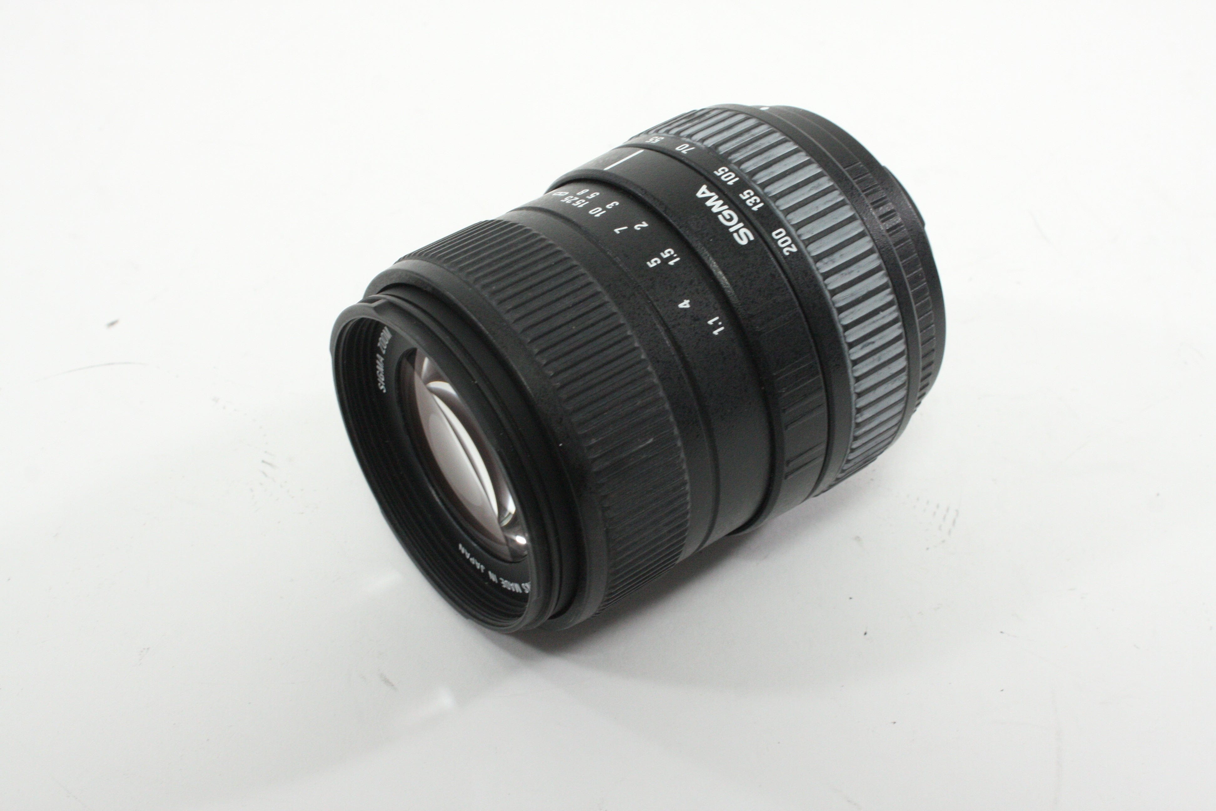 Sigma 55-200mm f/4-5.6 DC Lens for Nikon F Mount
