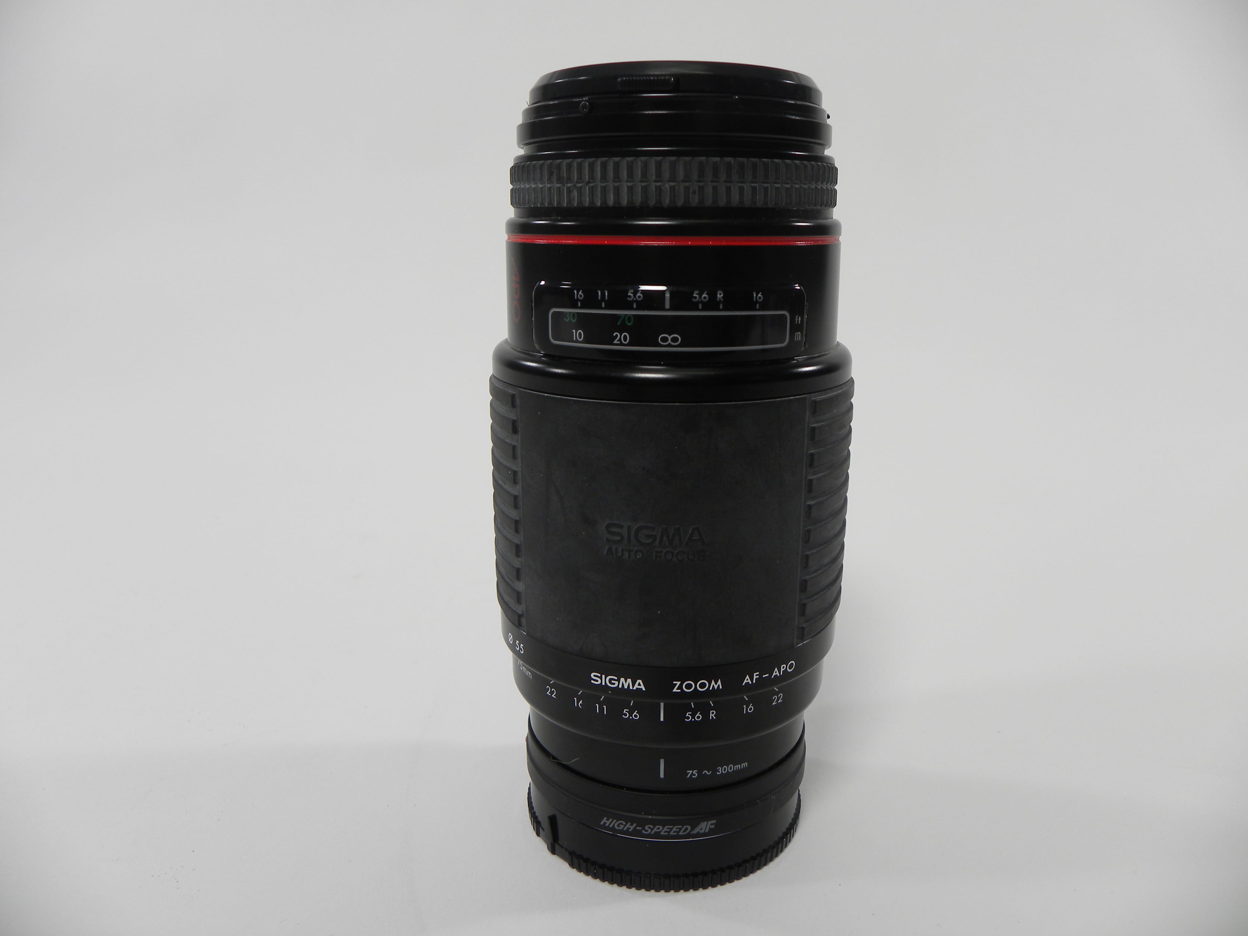 Sigma AF APO Zoom 75-300mm f4.5-5.6 A Mount