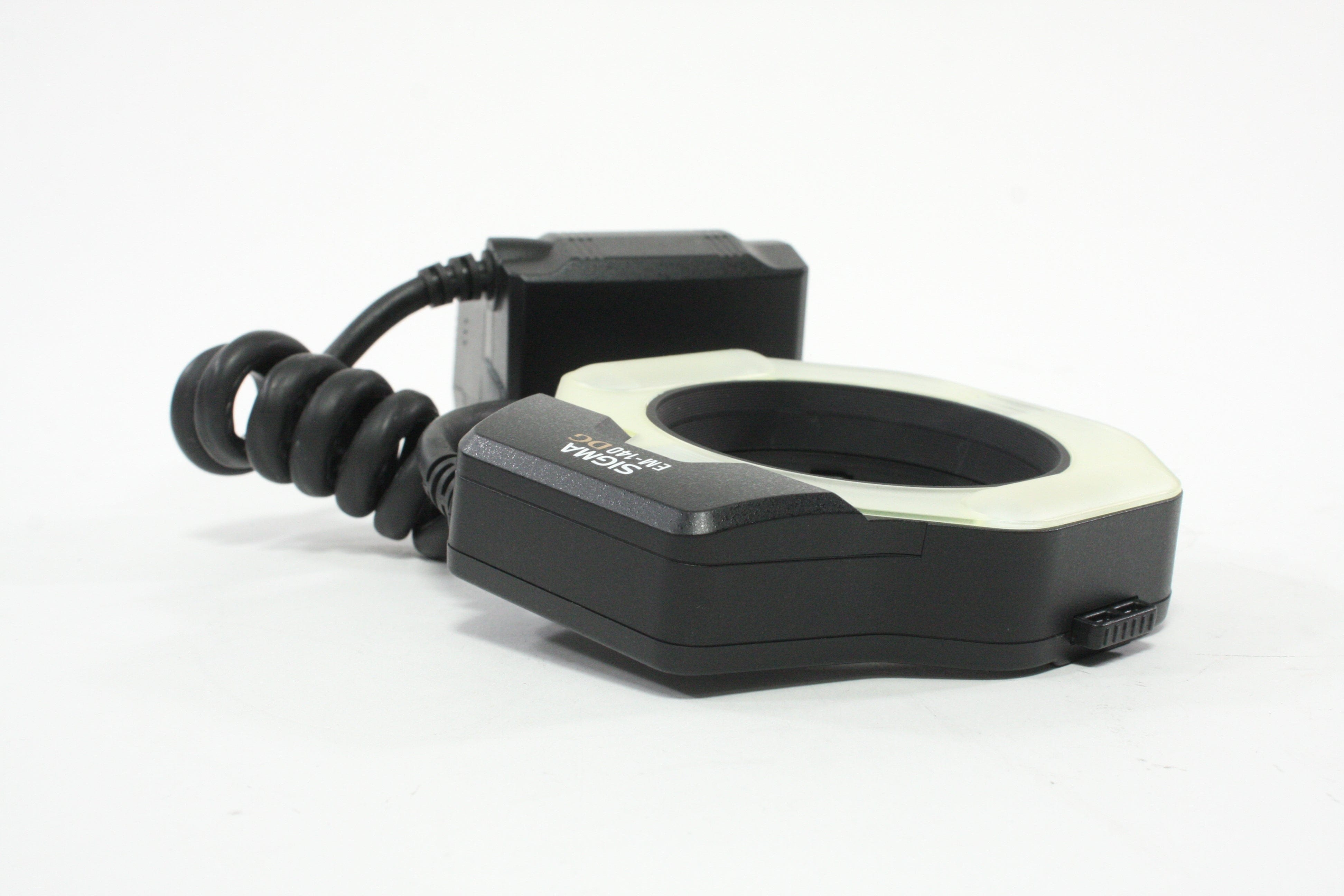 Sigma Electronic Flash Macro EM-140 DG EO-ETTLL II for Canon