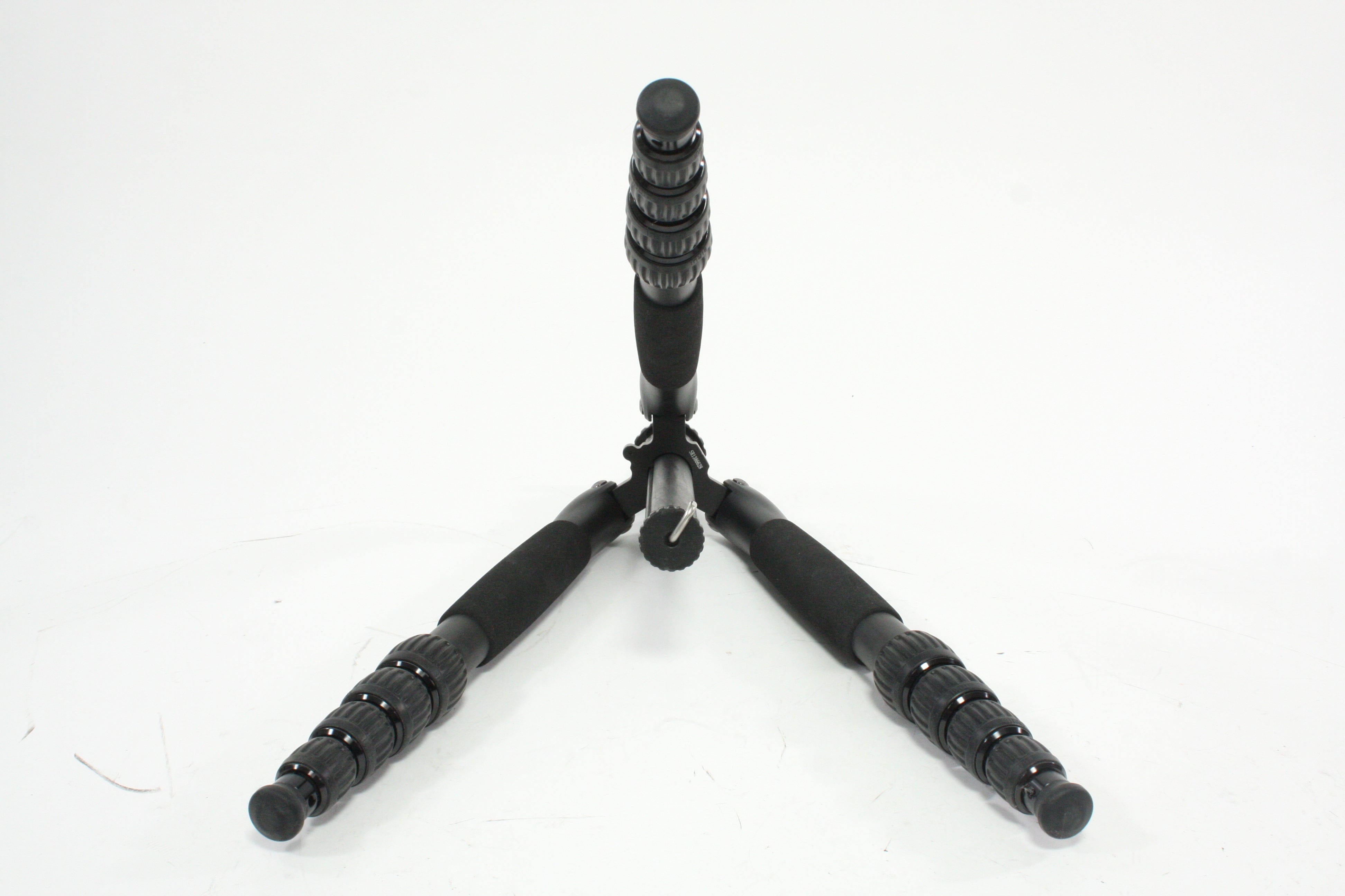 Sirui T-2205SK T-S Series Carbon Fiber Travel Tripod