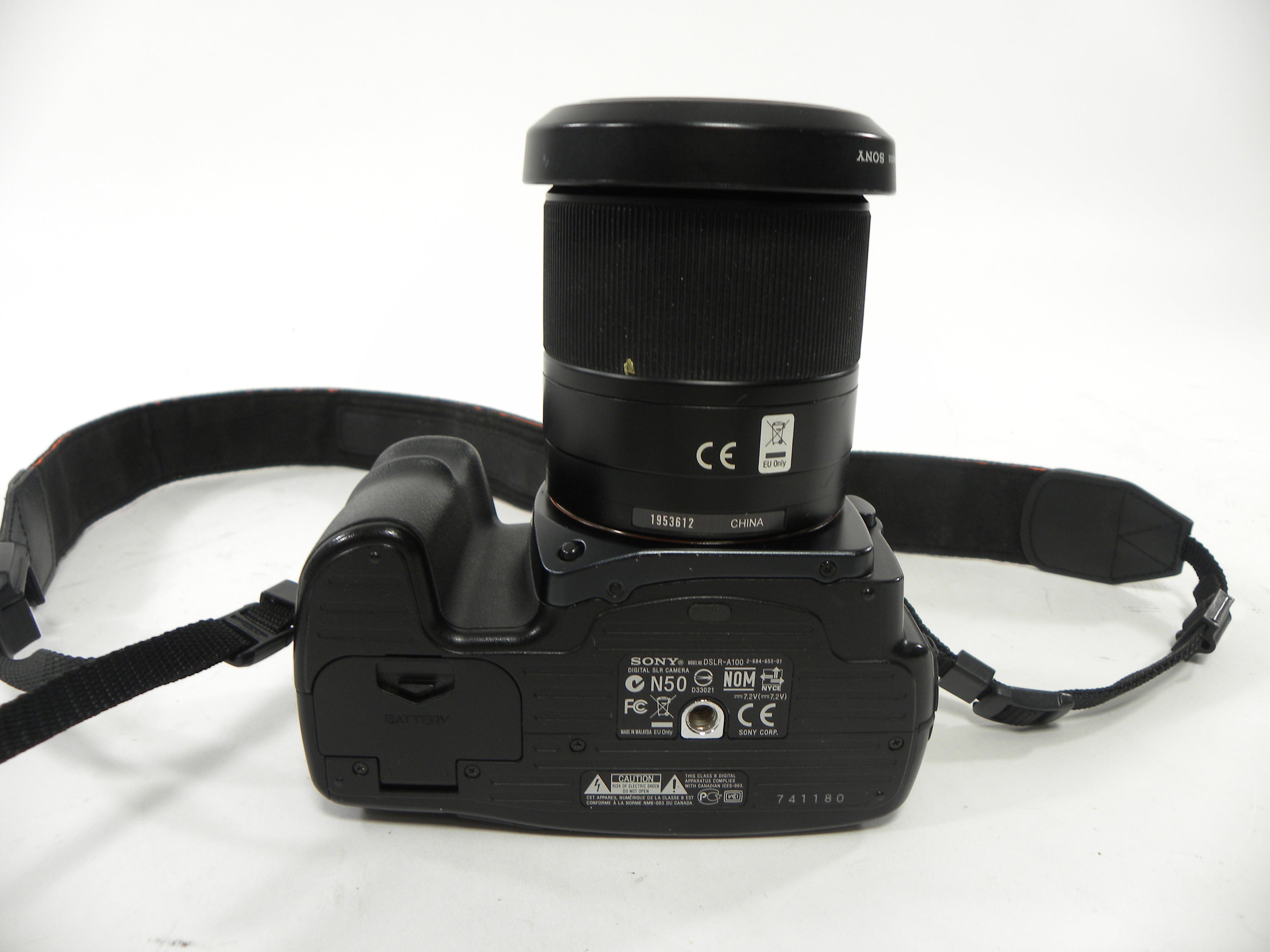 Sony a100 10.2mp Digital SLR w/Sony DT Macro 18-70mm f3.5-5.6