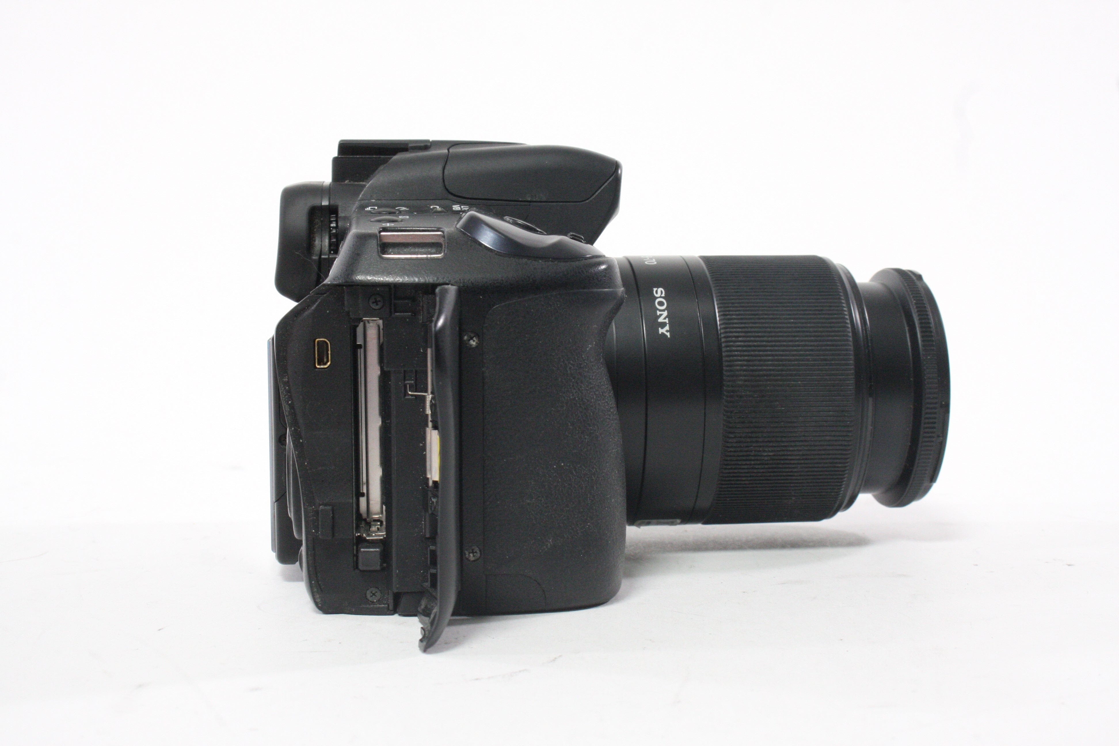 Sony a350 DSLR Camera with 18-70mm f/3.5-5.6 DT Lens A Mount Shutter Count N/A