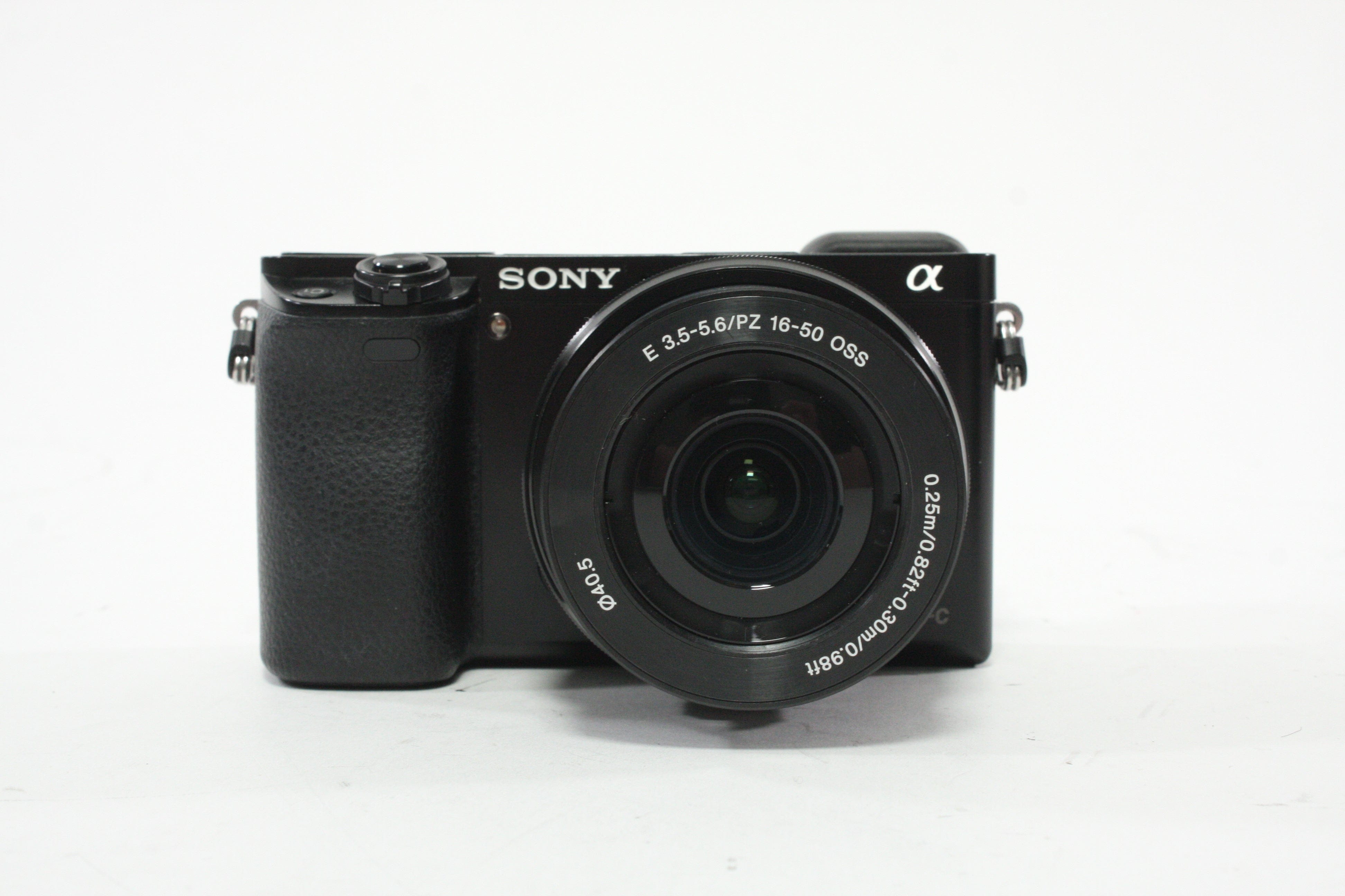 Sony a6000 Digital Mirrorless Camera with 16-50mm f/3.5-5.6 PZ with Shutter Count 11,094