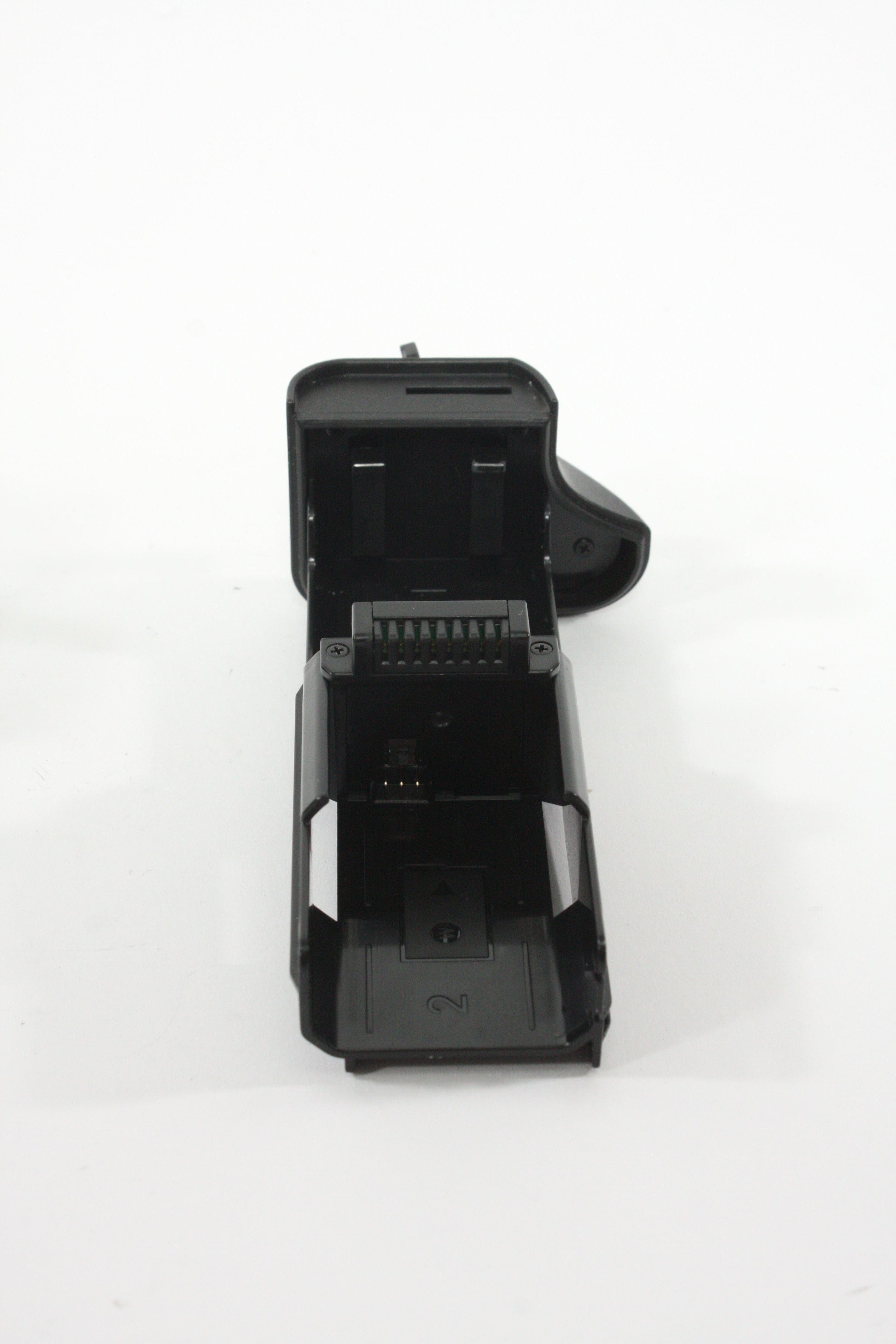 Sony a6000 w/16-60mm F3.5-5.6 Lens + SmallRig Cage and Battery Grip - Shutter Count 7307