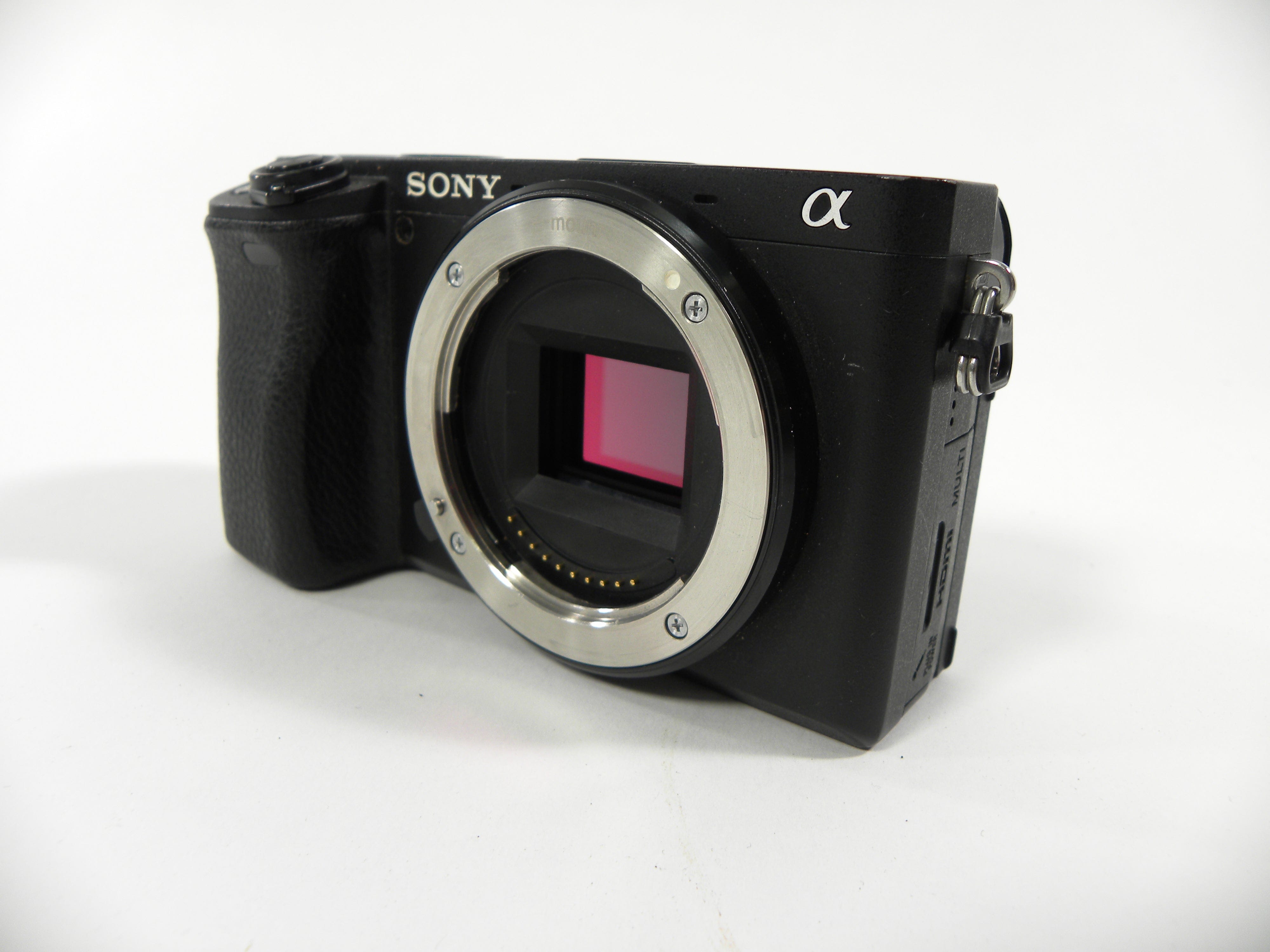 Sony a6400 24.2mp Digital Mirrorless Camera Shutter ct. 10,546