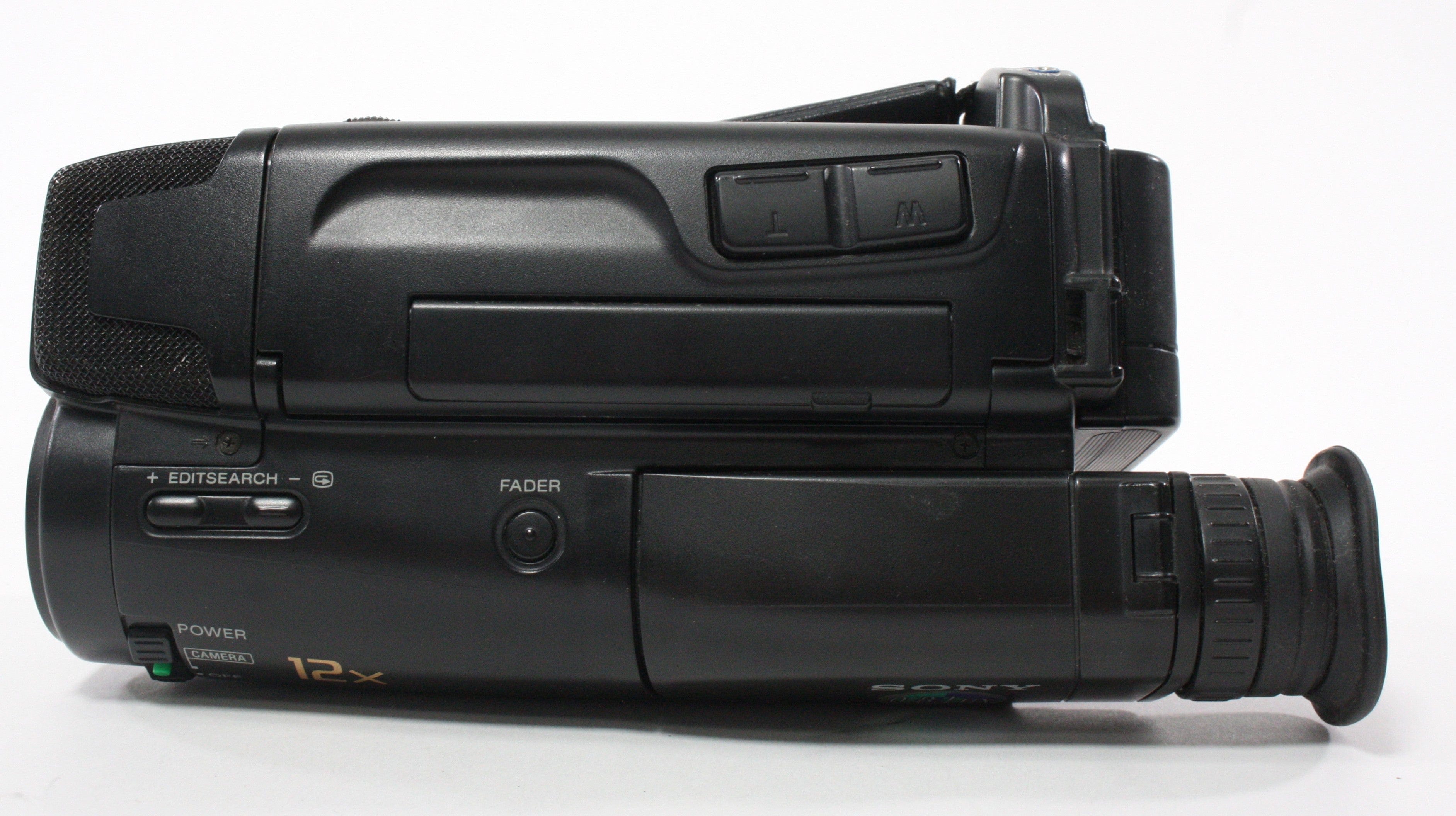 Sony CCD-TR23 Handyman Video 8 Camcorder