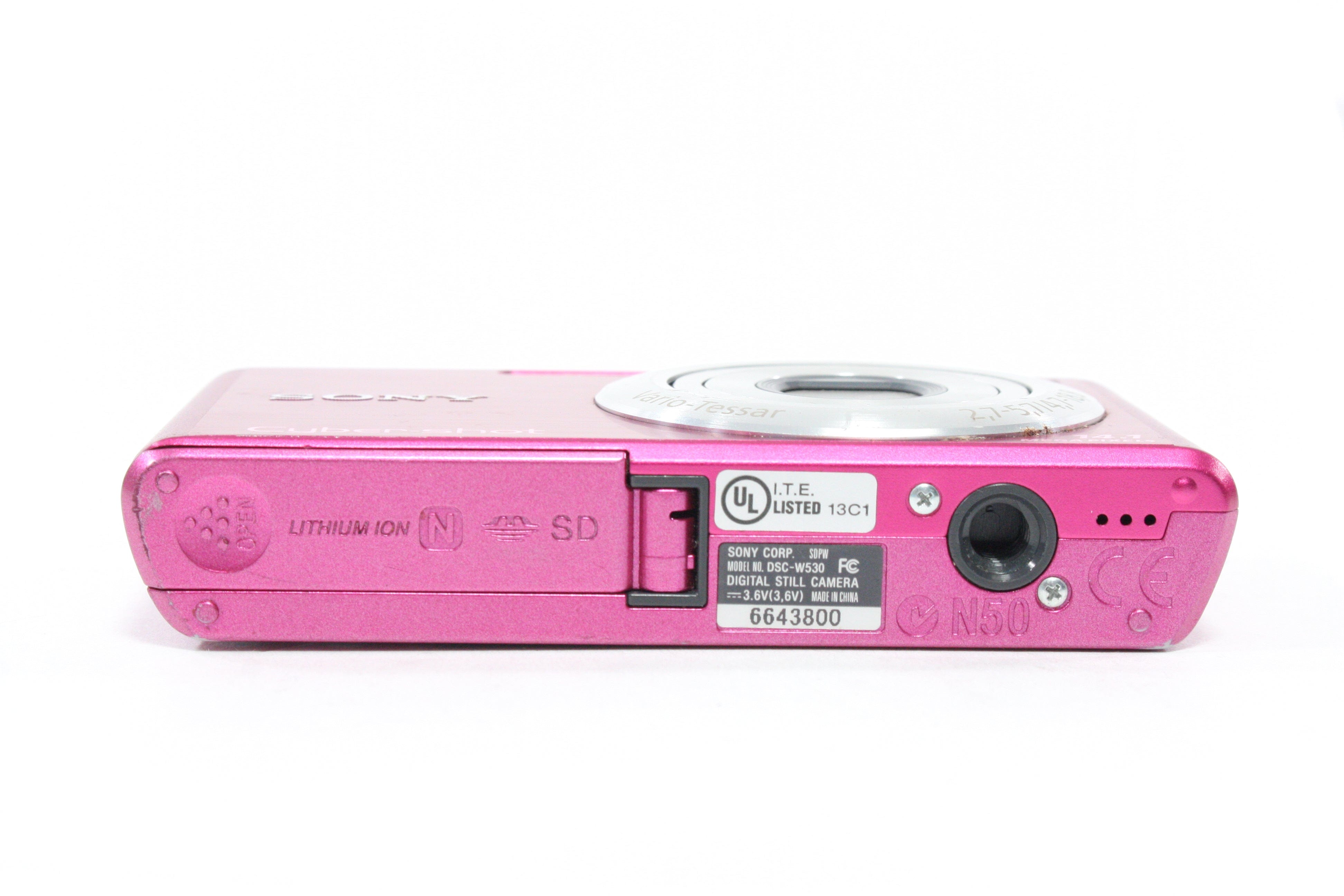 Sony Cyber-shot W530 Digital Point-and-Shoot 4x Zoom 14.1mp