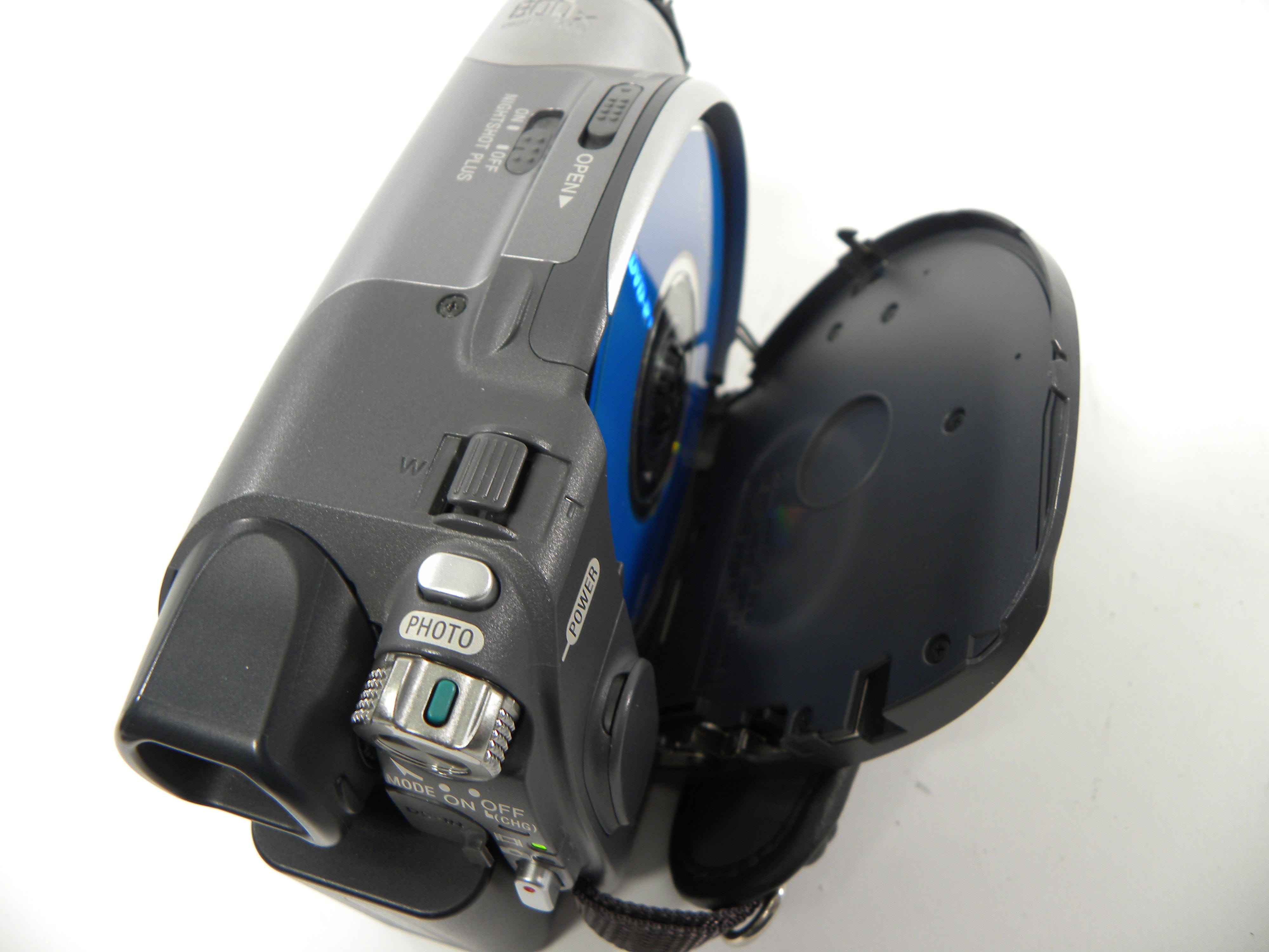 Sony DCR-DVD205 RW Handycam Camcorder
