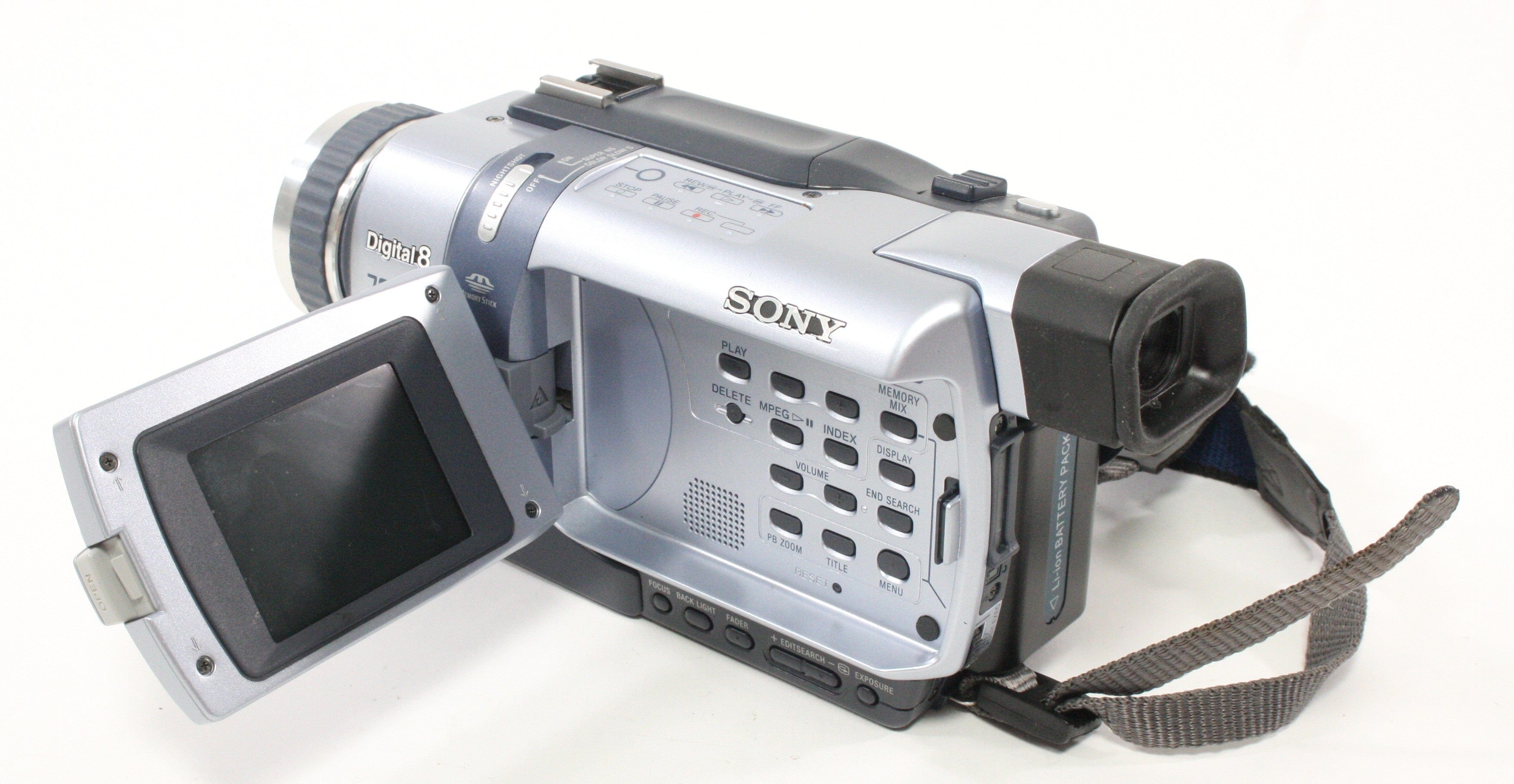 Sony DCR-TRV 340 Digital 8 Camcorder with Titanium I.R. Lens