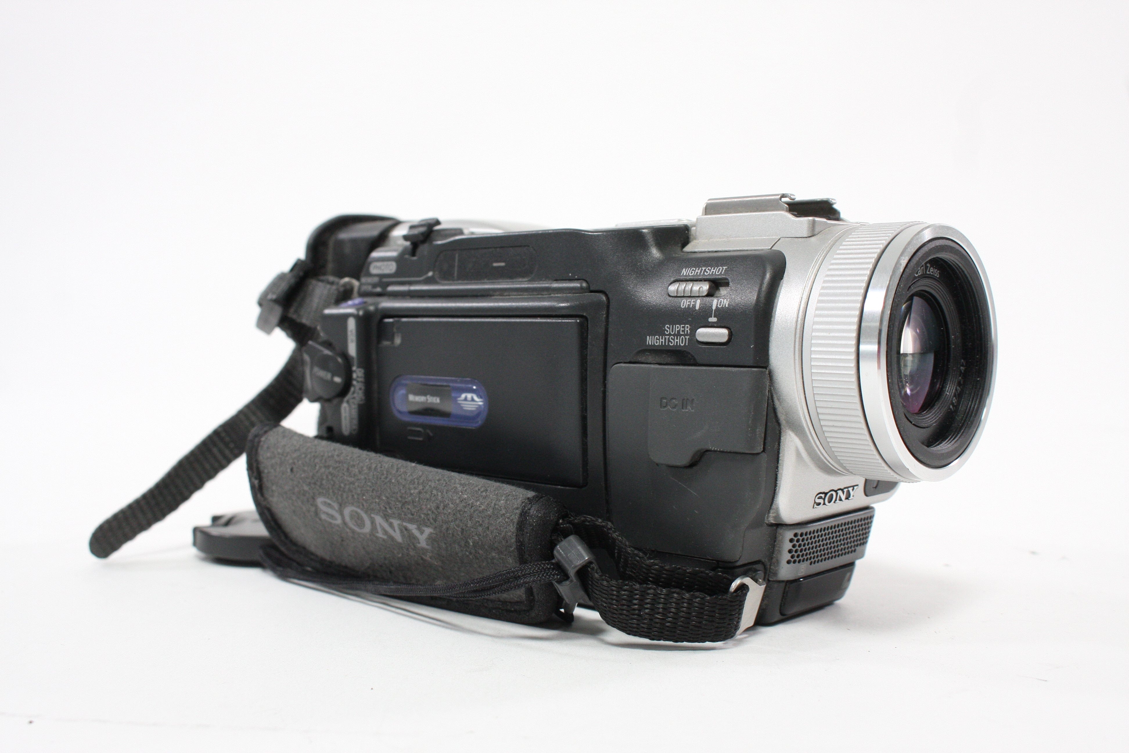 Sony DCR-TRV20 Camcorder