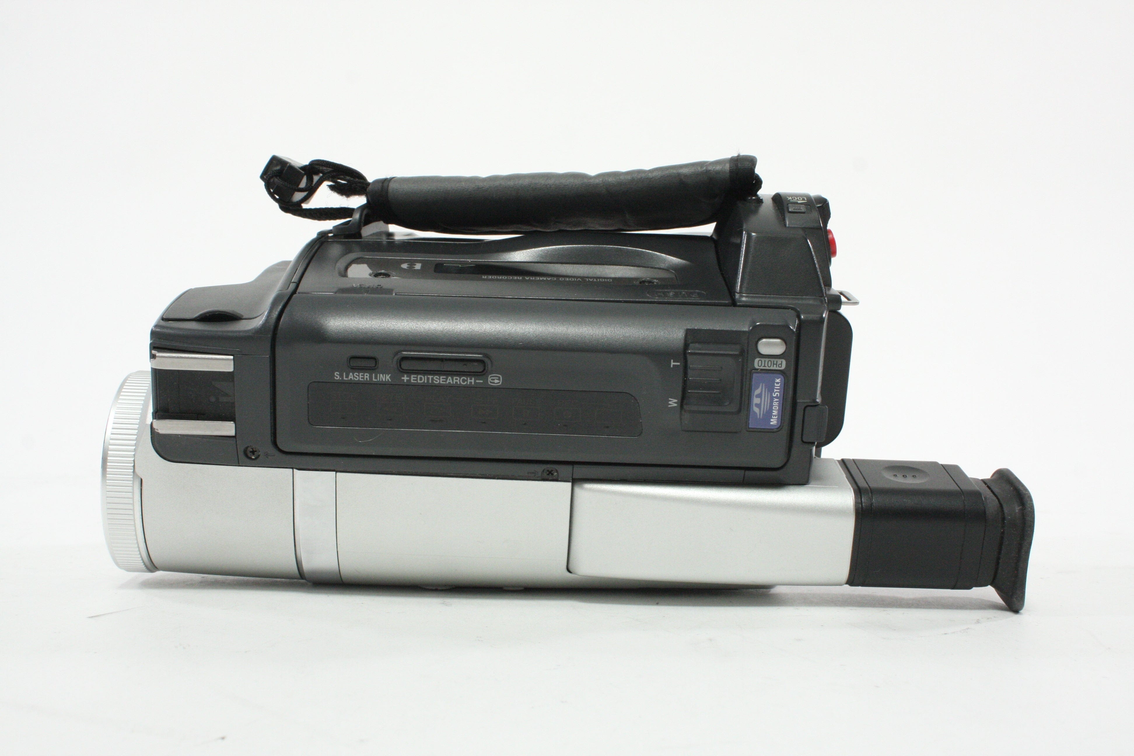 Sony Digital 8 DCR-TRV520 Camcorder