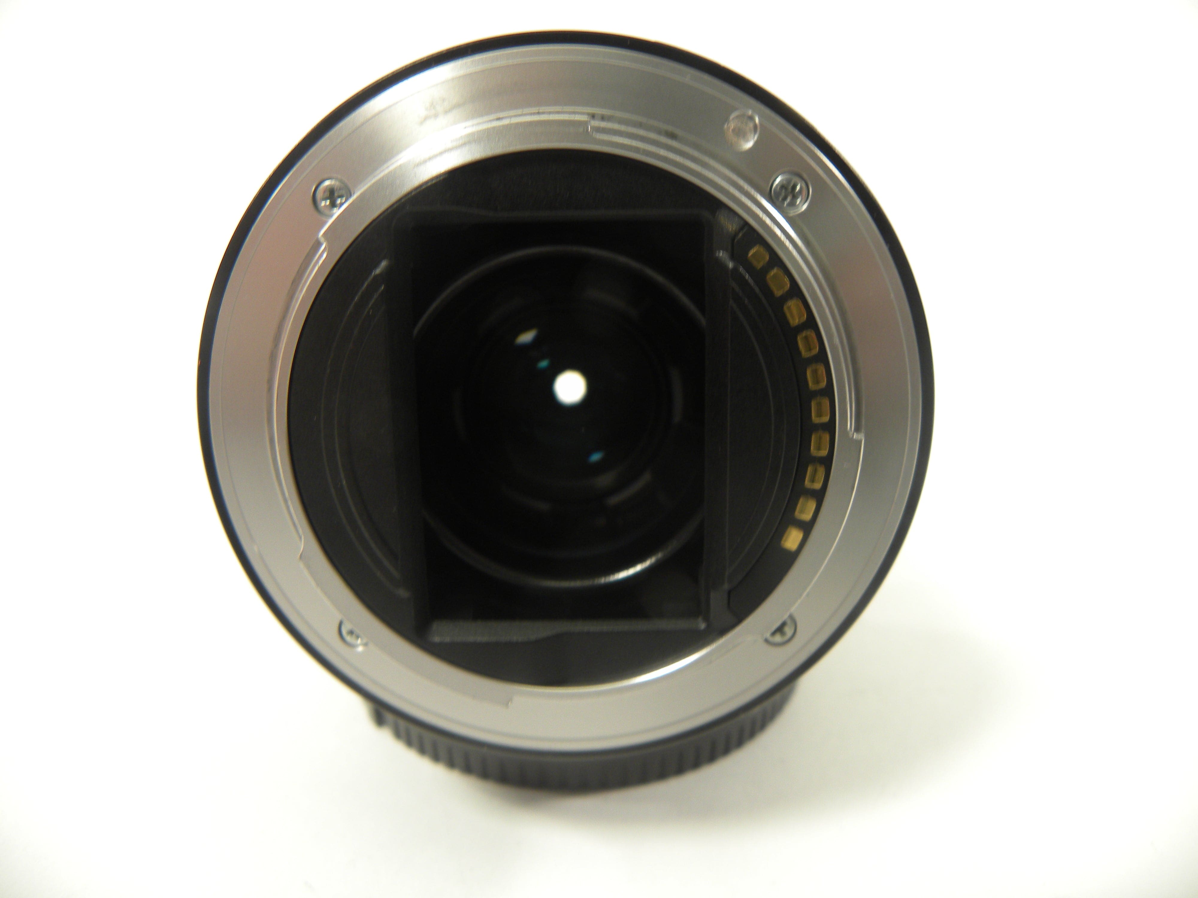 Sony FE 28mm f2