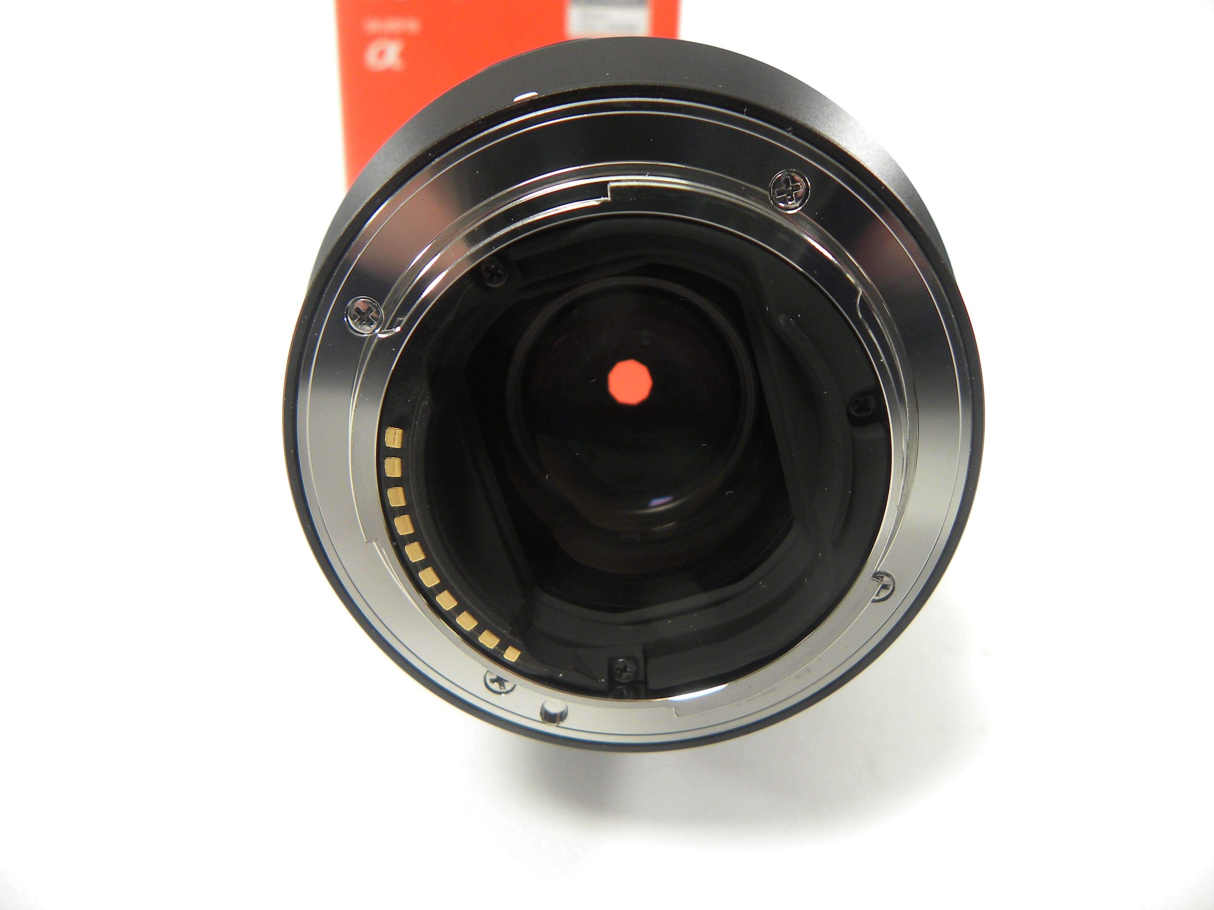 Sony FE 85mm f1.8