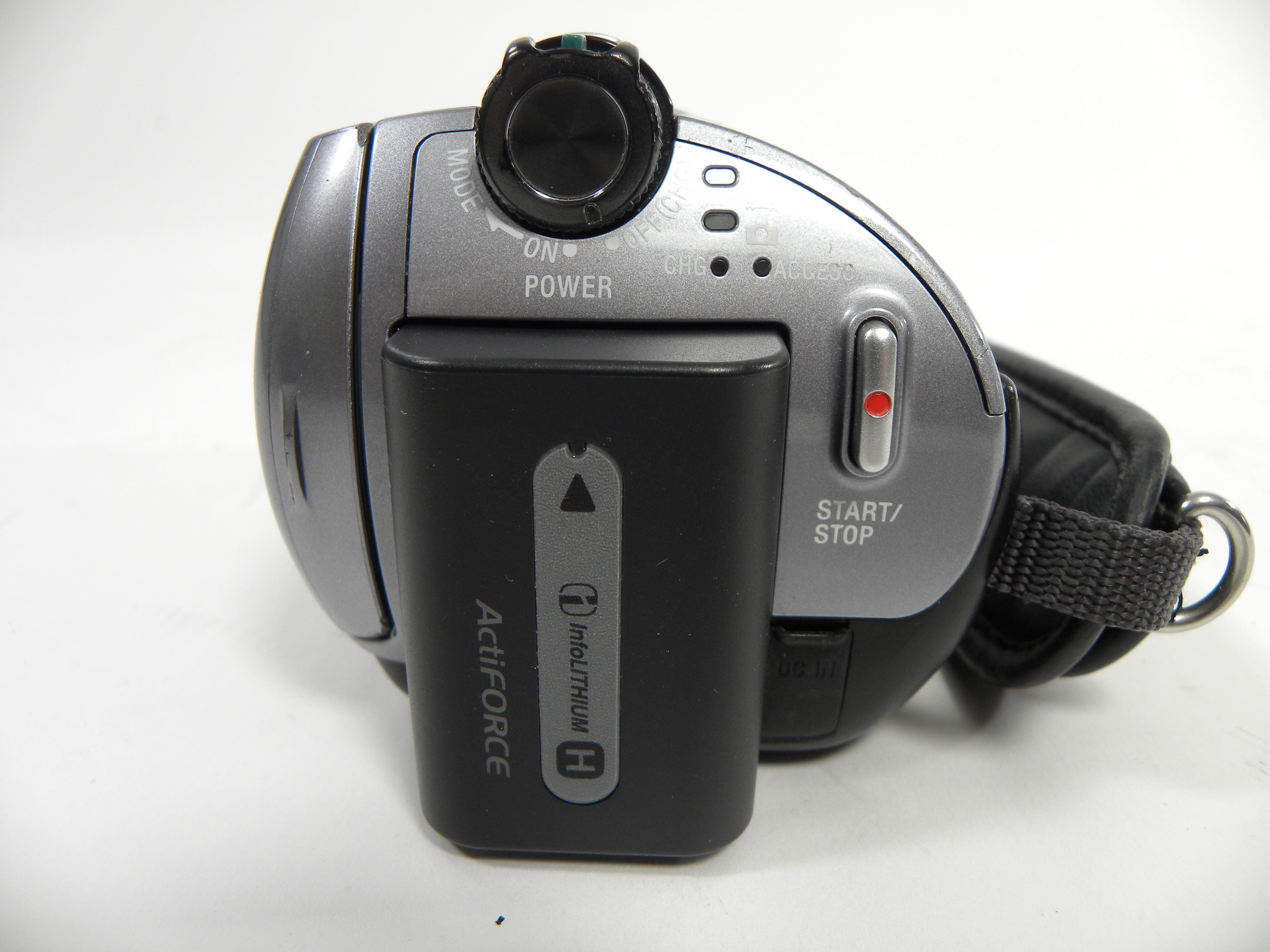 Sony HDD DCR-SR82 Wide LCD Handycam Camcorder