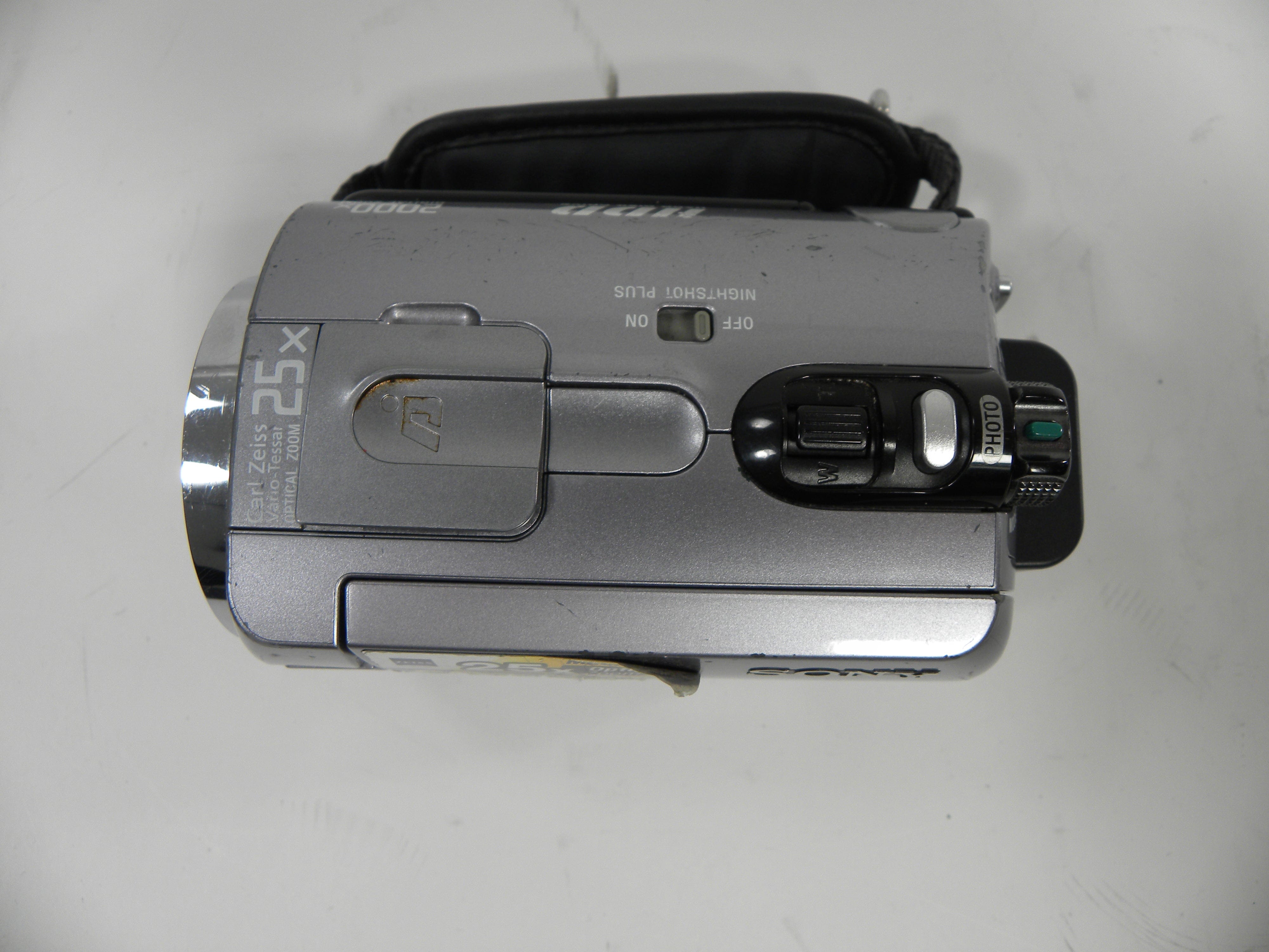 Sony HDD DCR-SR82 Wide LCD Handycam Camcorder