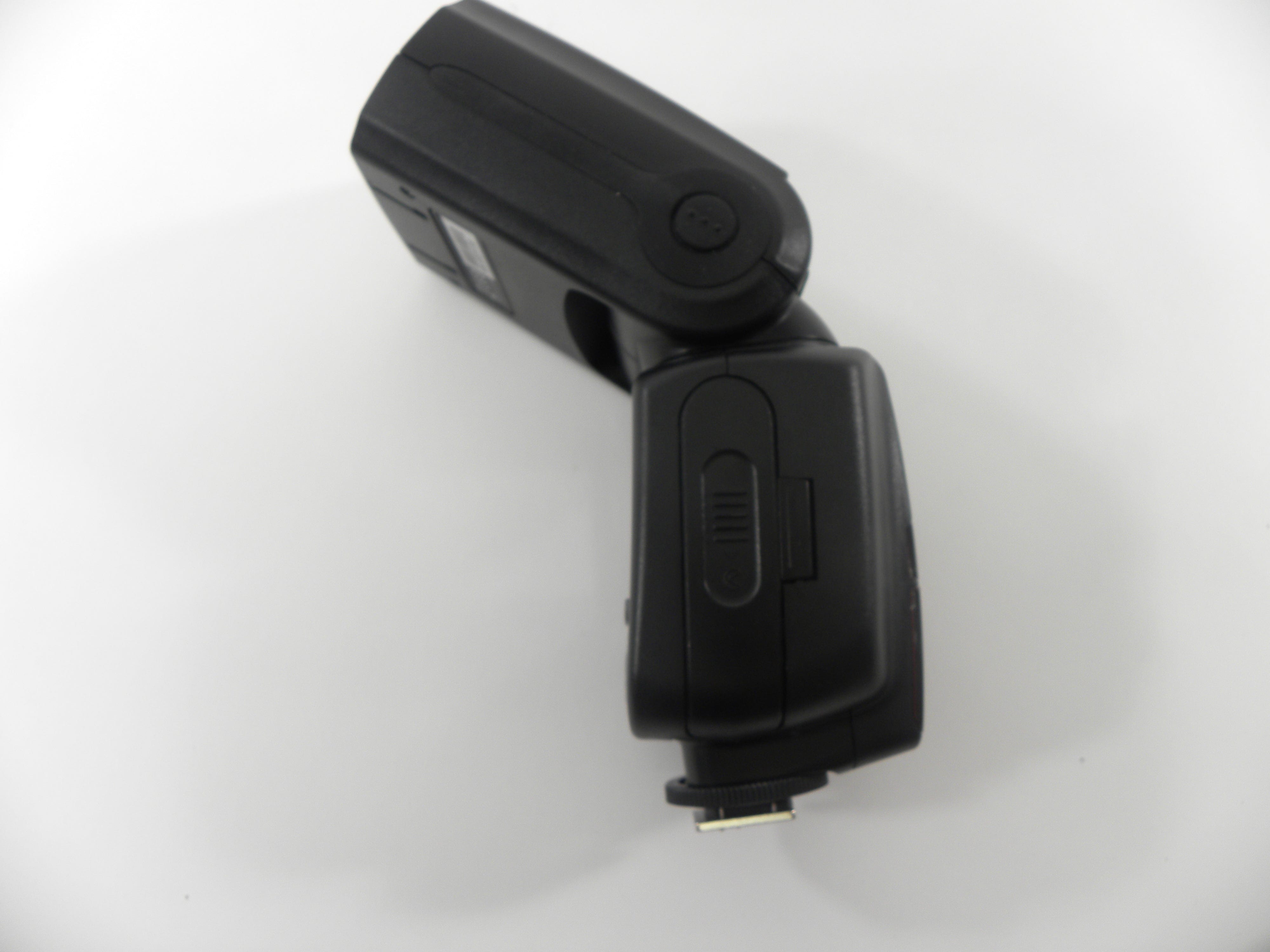 Sunpak DF 4000U Shoe Mount Flash for Nikon and Canon