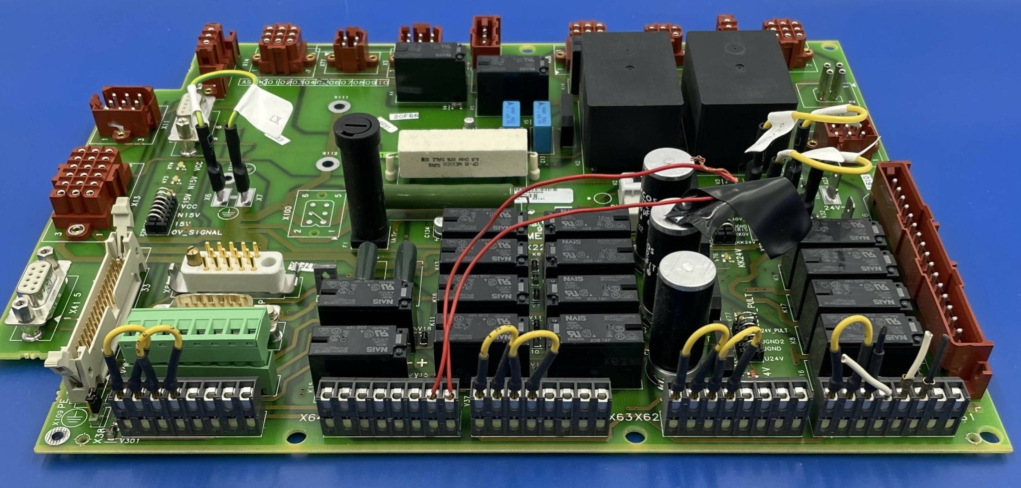SWITCH ON CIRCUIT BOARD D160 (5658906/05658906 SIEMENS