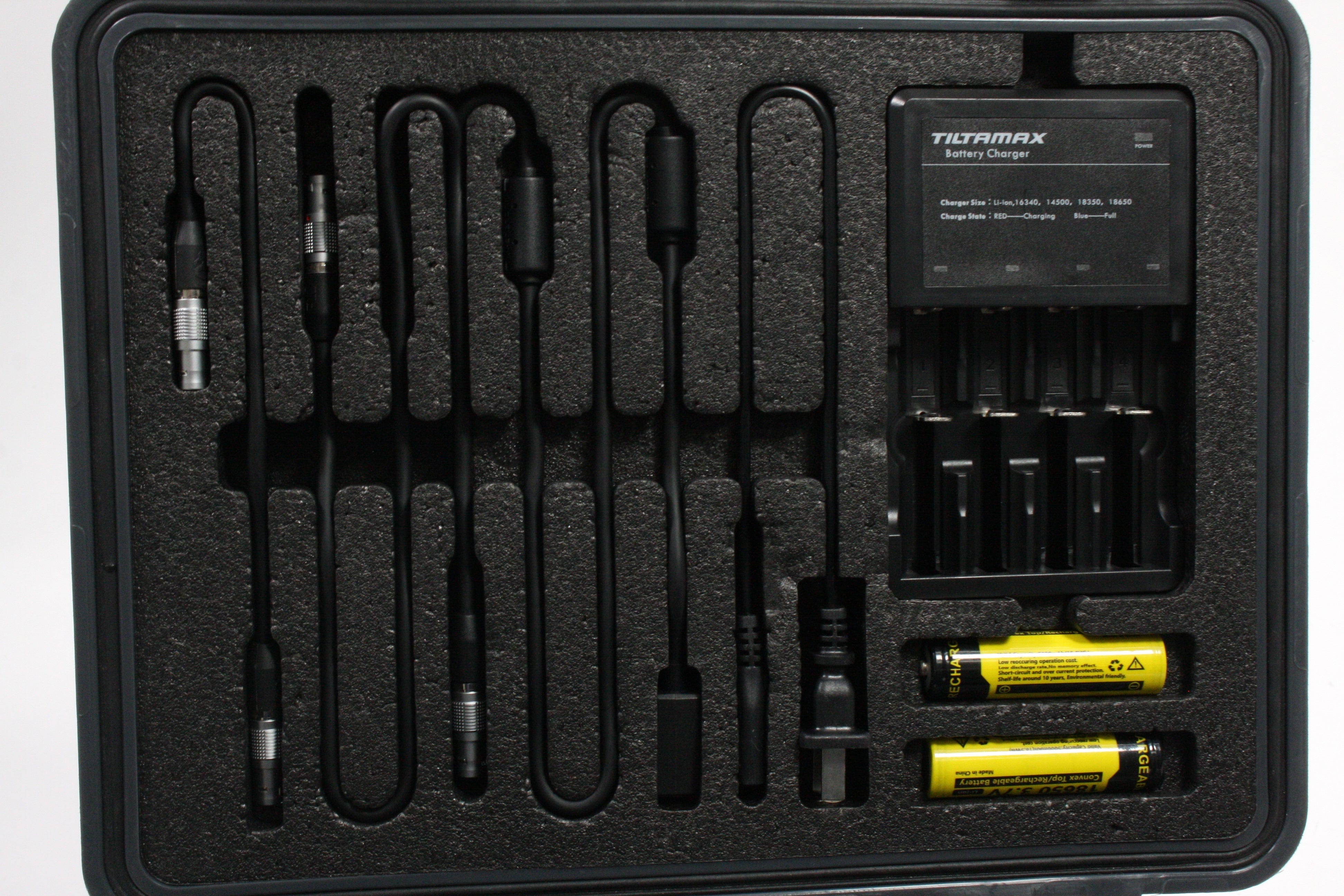 Tilta Nucleus-M Control Pad with 2 handles and 2 motors