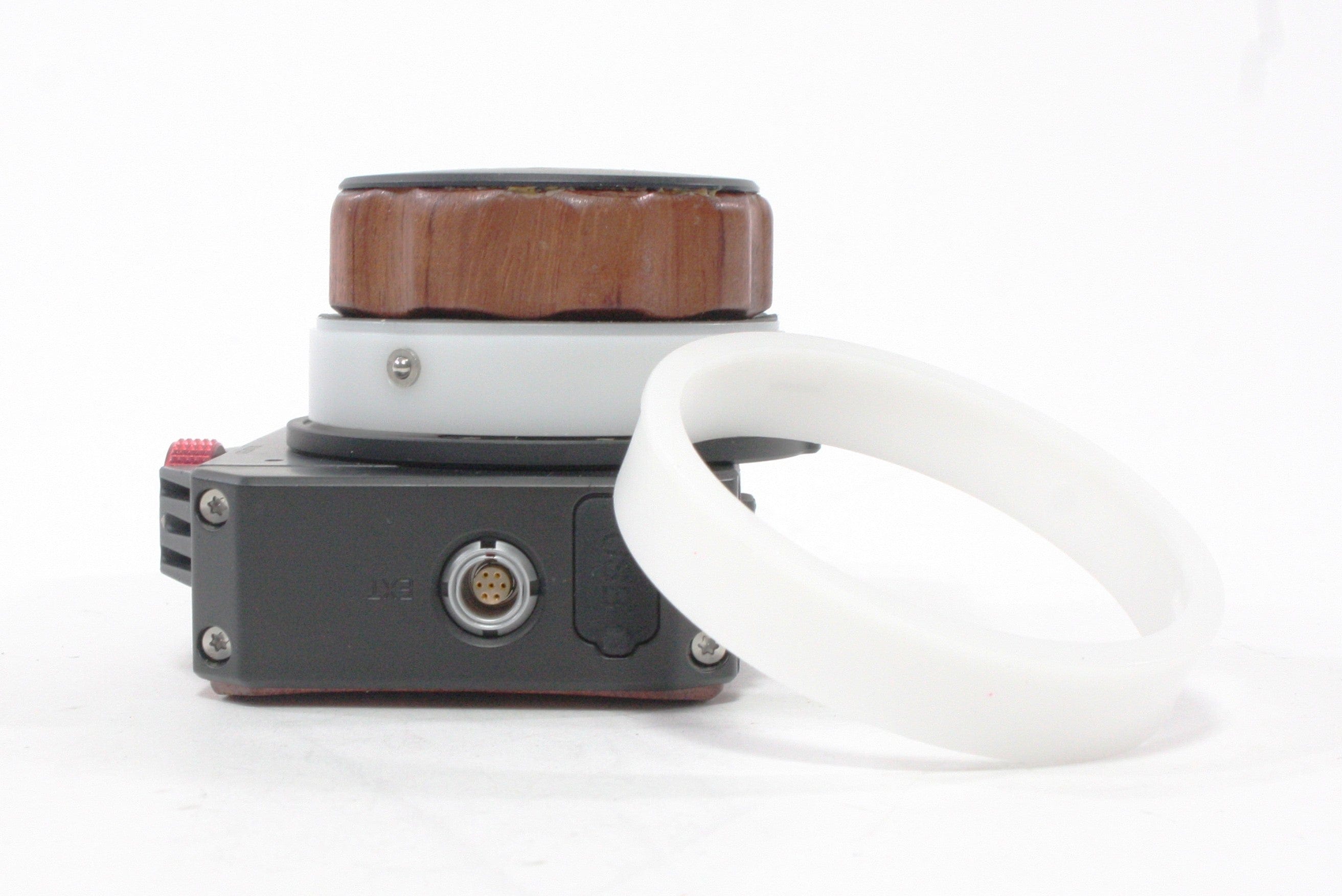 Tilta Nucleus-M Control Pad with 2 handles and 2 motors
