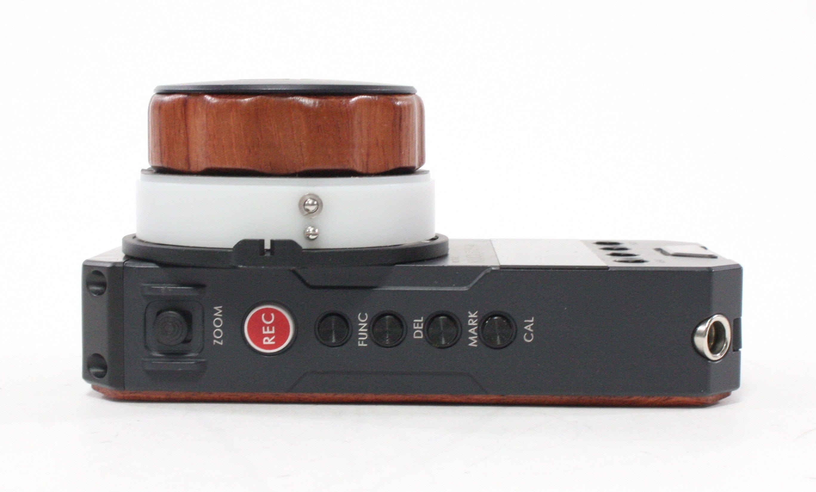 Tilta Nucleus-M Control Pad with 2 handles and 2 motors