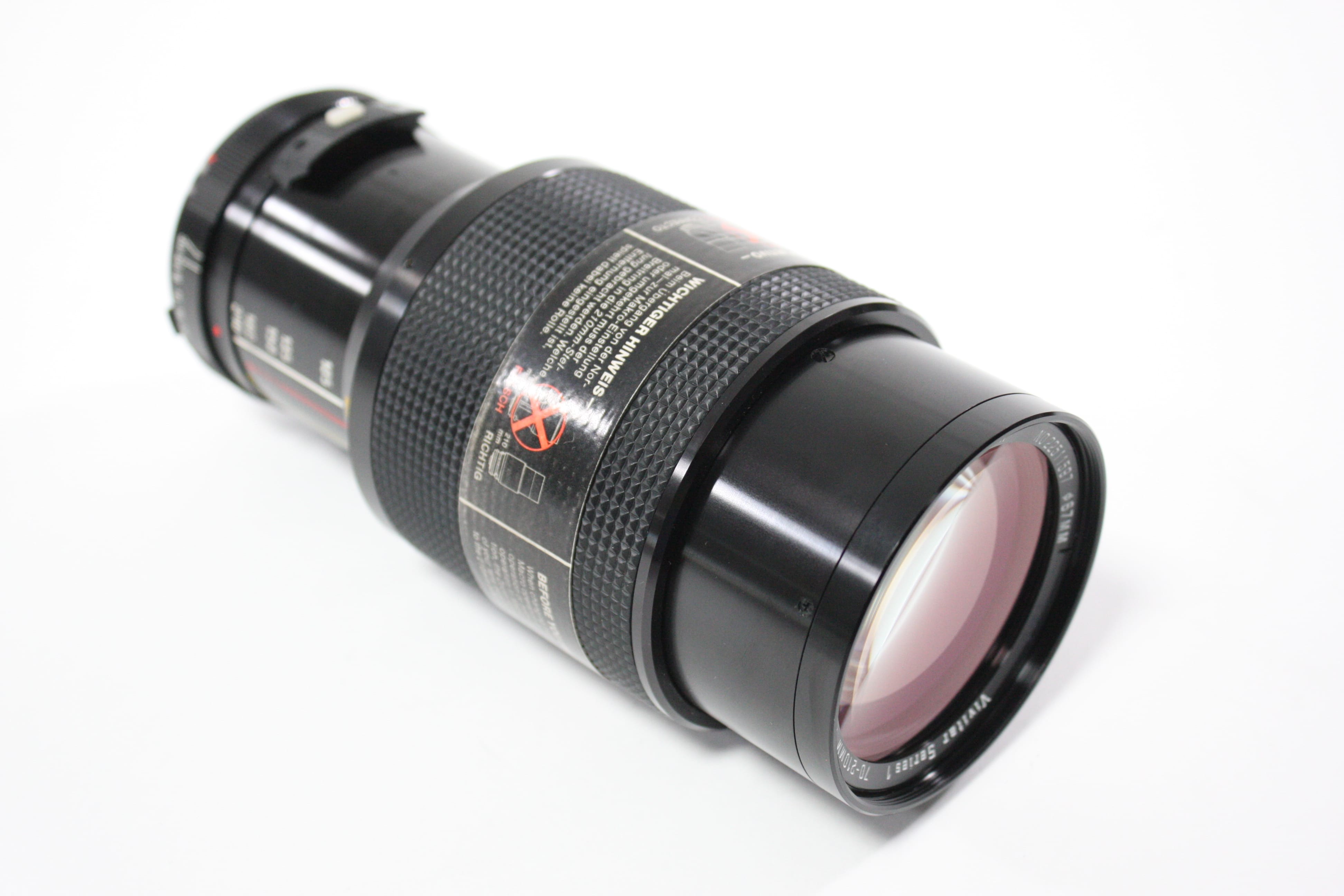 Vivitar 70-210mm f/3.5 Series 1 Macro Focusing Auto Zoom Lens for Minolta MD Mount