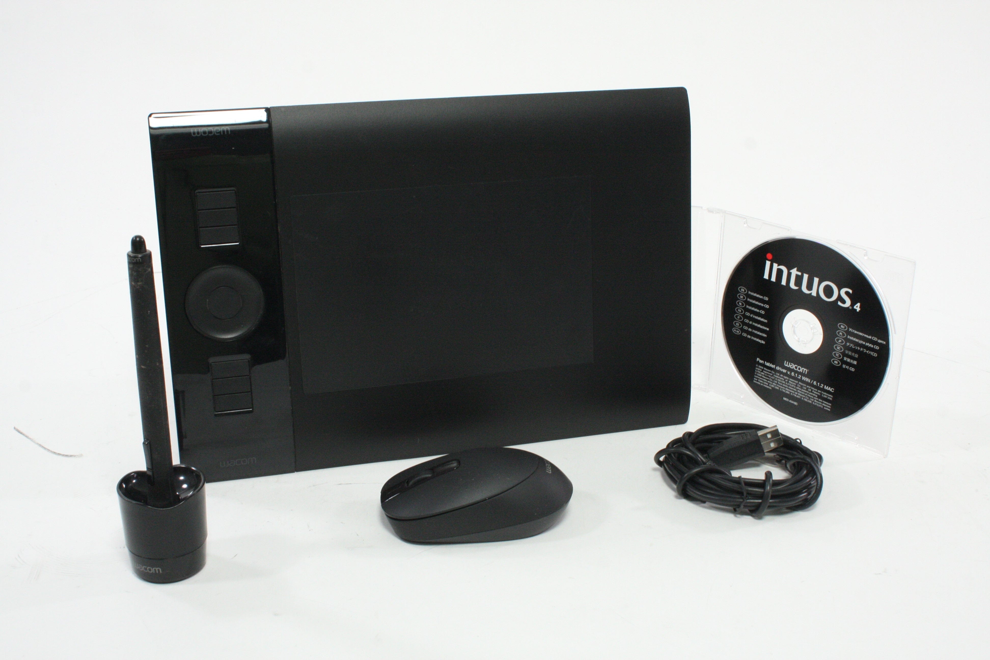 Wacom PTK-440 Tablet with Accessories
