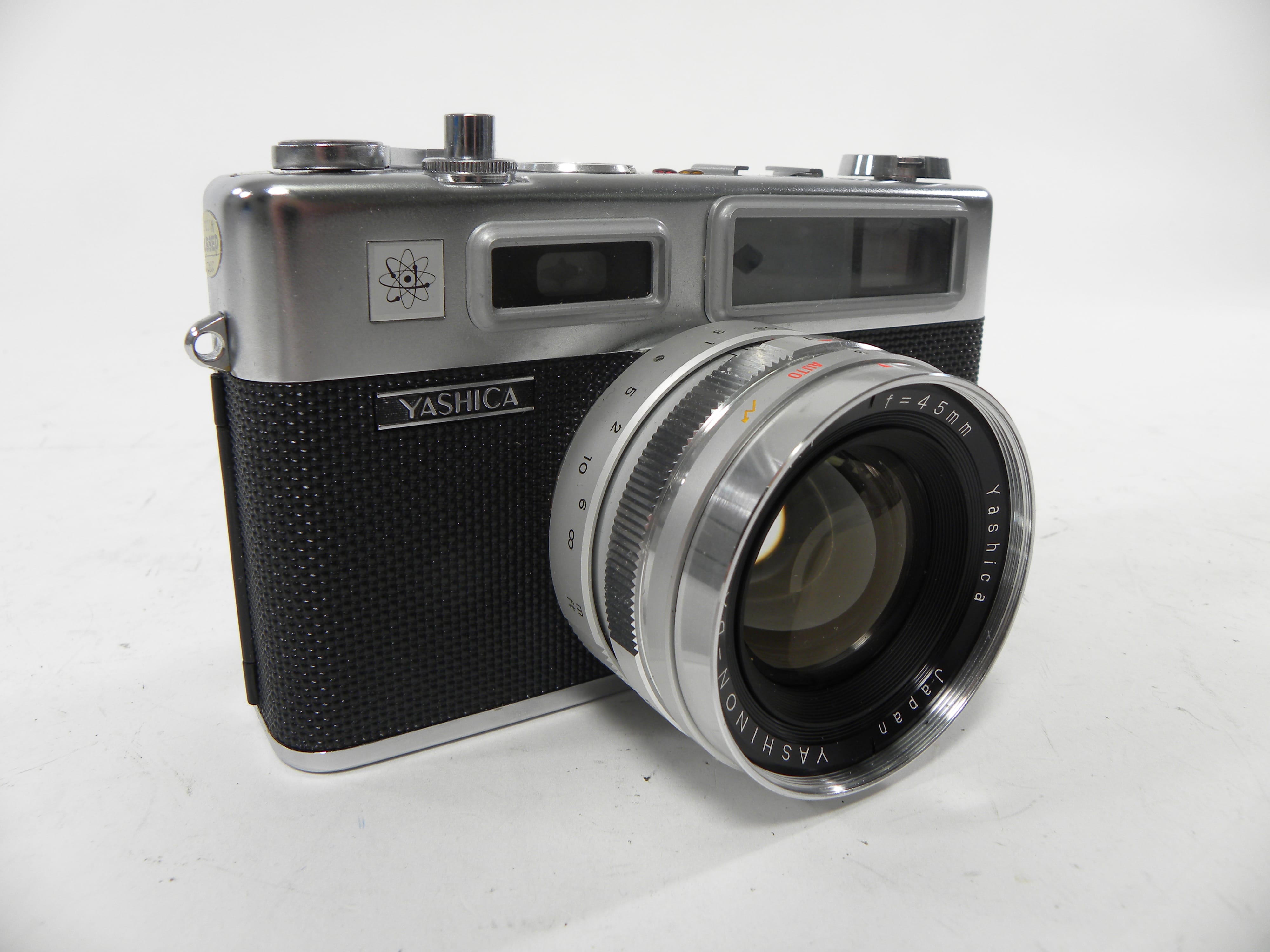 Yashica Electra 35 35mm Camera AS IS (Parts)