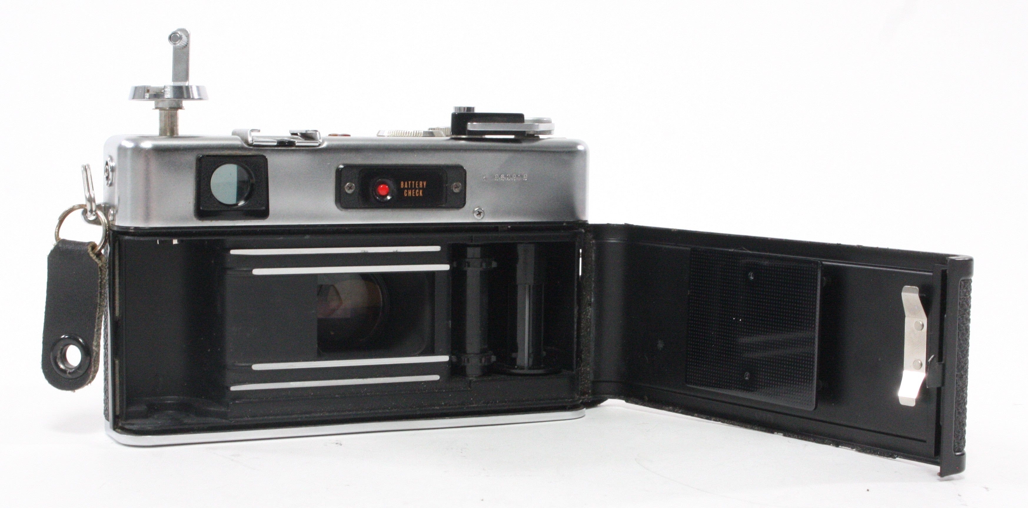 Yashica G Electro 35 GSN with 45mm f/1.7 lens (AS-IS)