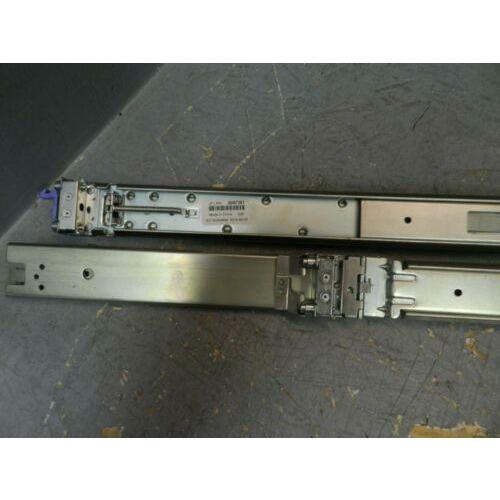 Trilhos IBM 00KF360 & 00KF361 or 00KG975 & 00KG976 X3650 M5 RAIL SET - MFerraz Tecnologia