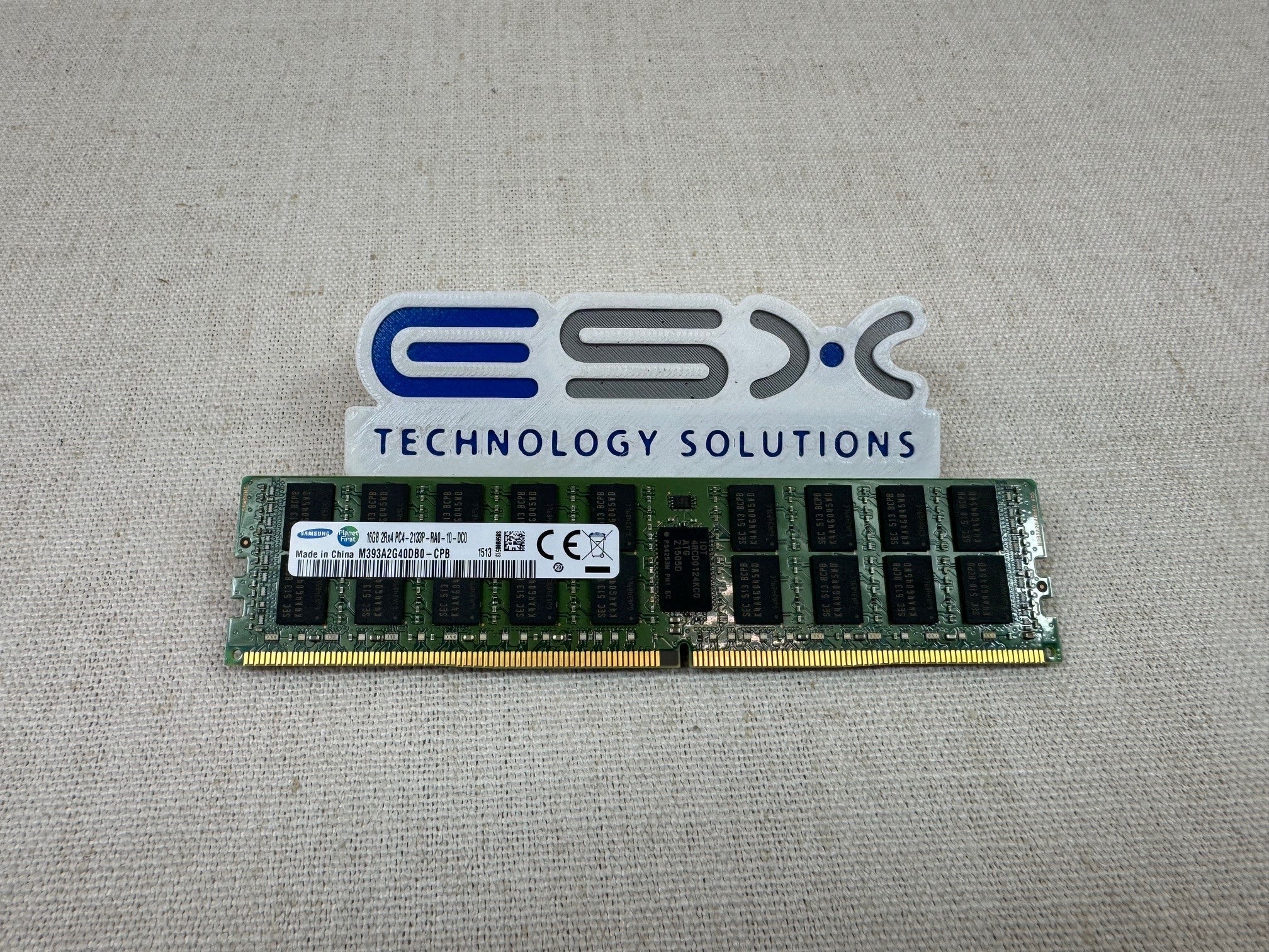 Samsung M393A2G40DB0-CPB 16GB 2Rx4 PC4-2133P DDR4 ECC Server Memory RDIMM