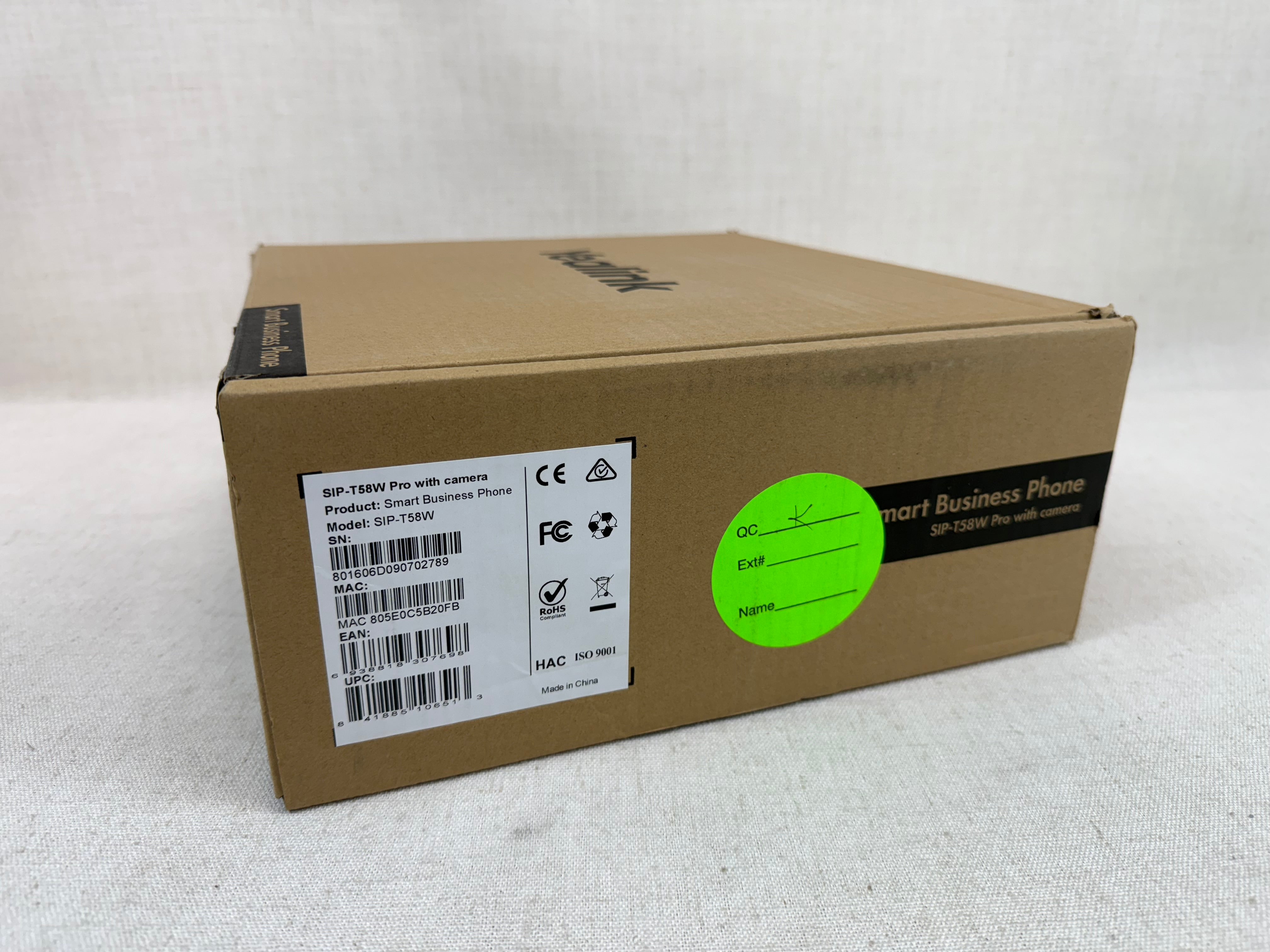 Yealink T58W Pro Smart Business VoIP w/ Wireless Handset & CAM50