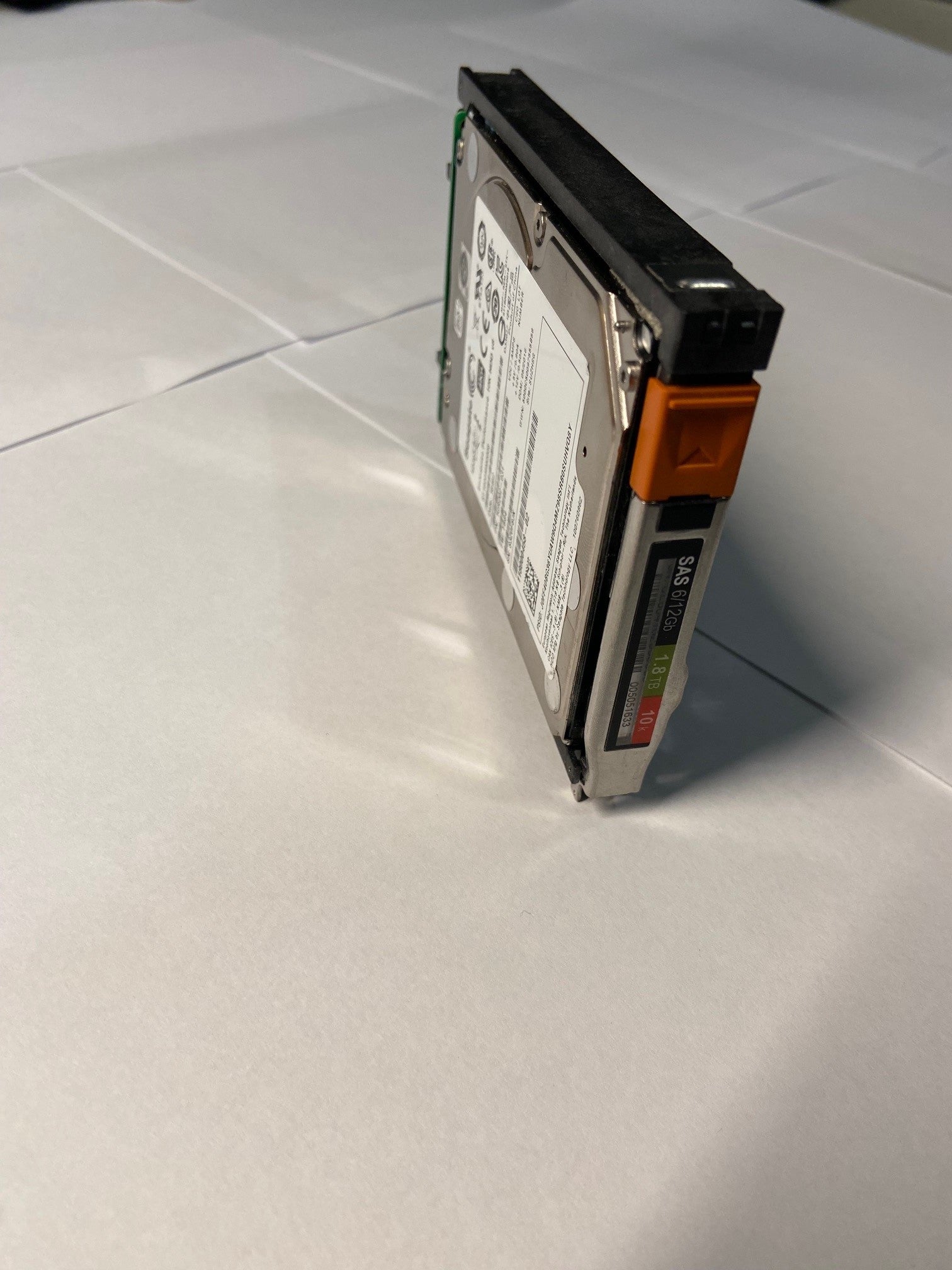 005051633 – EMC 1.8TB 10K RPM SAS 2.5" HDD for Unity 300, 400, 500, and 600 series 25 slot enclosures