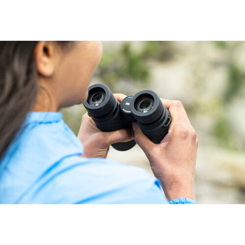 Nikon PROSTAFF P7 8x30 Binoculars