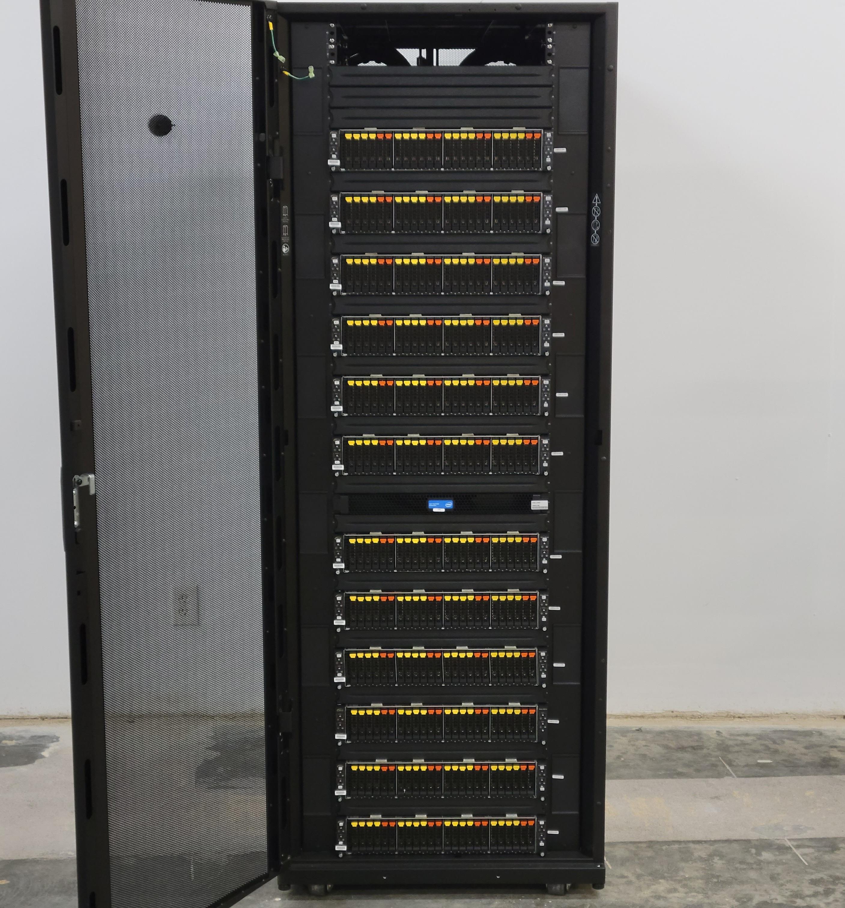 Penguin Computing / Gigabyte HPC Server Rack 1920 CPU Cores 12TB RAM