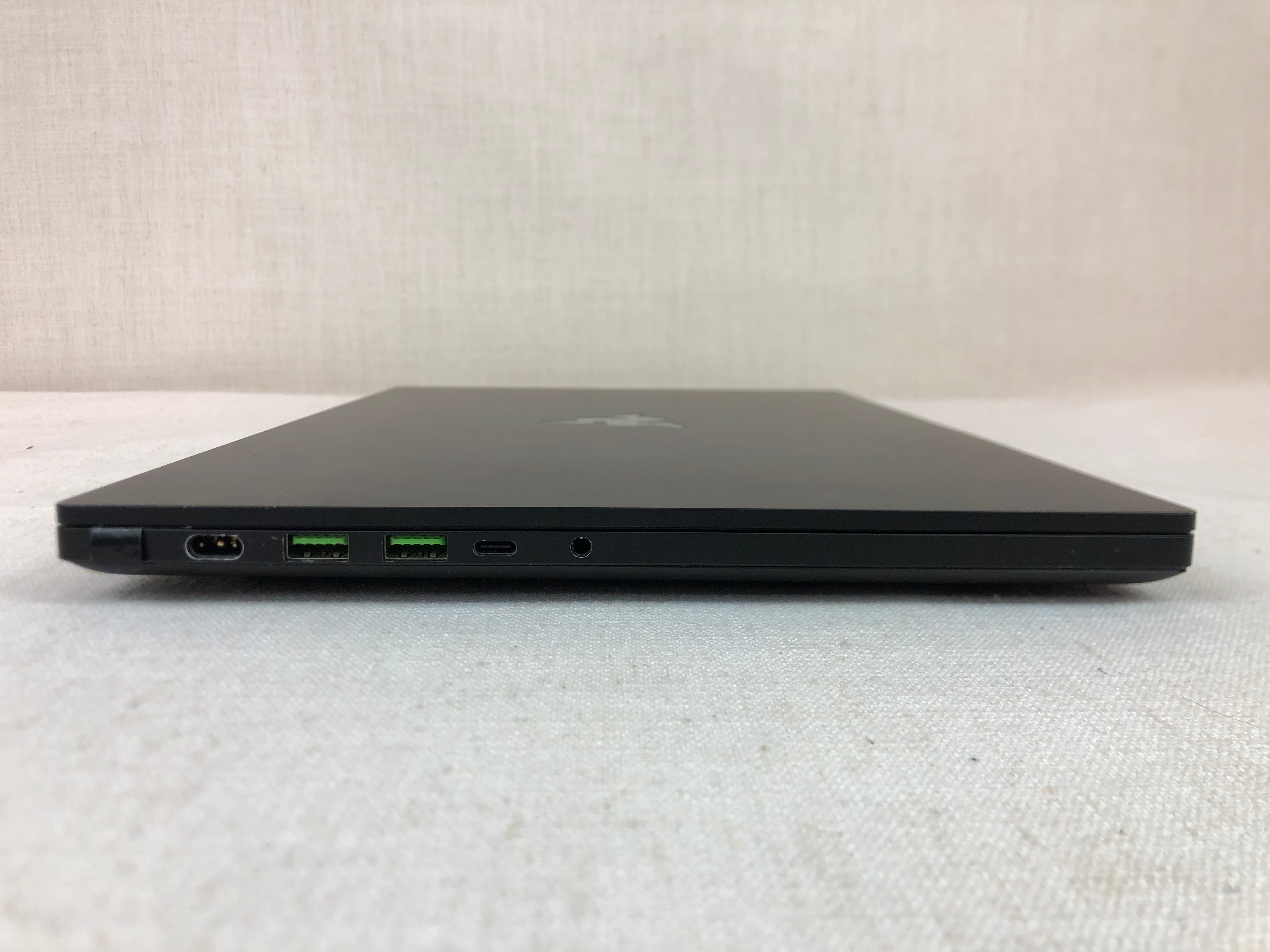Razer Blade 15 Advanced Laptop 15.6” i7-12800H | 32GB Ram | 1TB SSD | 3080ti