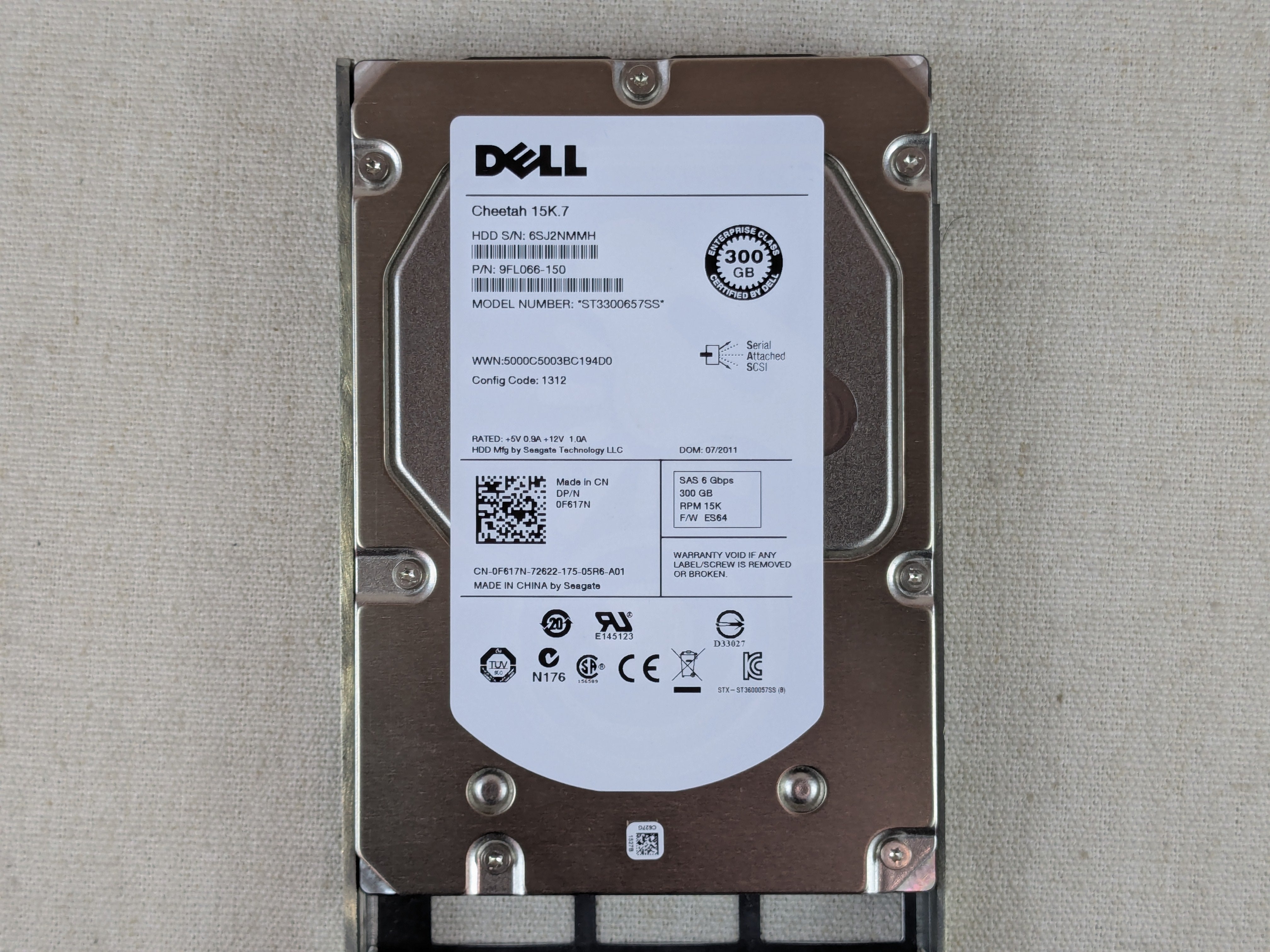 Dell F617N 300GB 15K.7 16MB 6Gb/s 3.5" SAS Hard Drive R720 R730