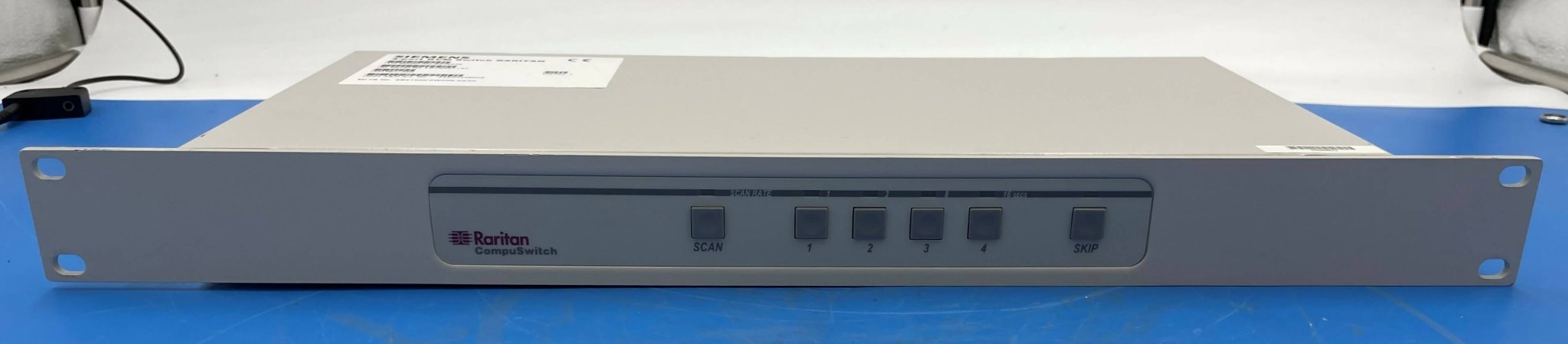 4 PORT KVM SWITCH (8379328/CS4R SEMENS