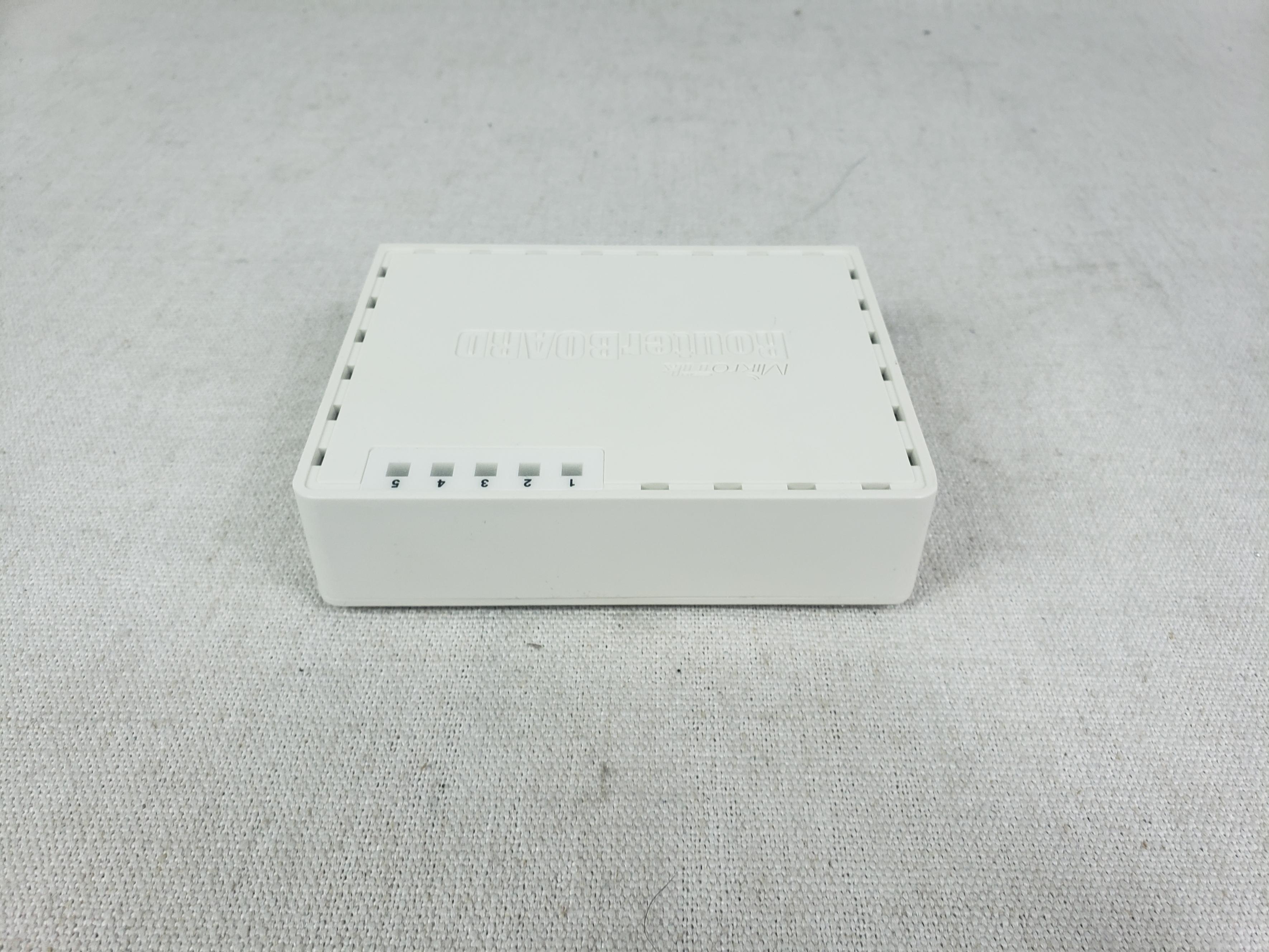 Mikrotik RB750 5-Port 10/100 Ethernet Managed Router | Includes power adapter