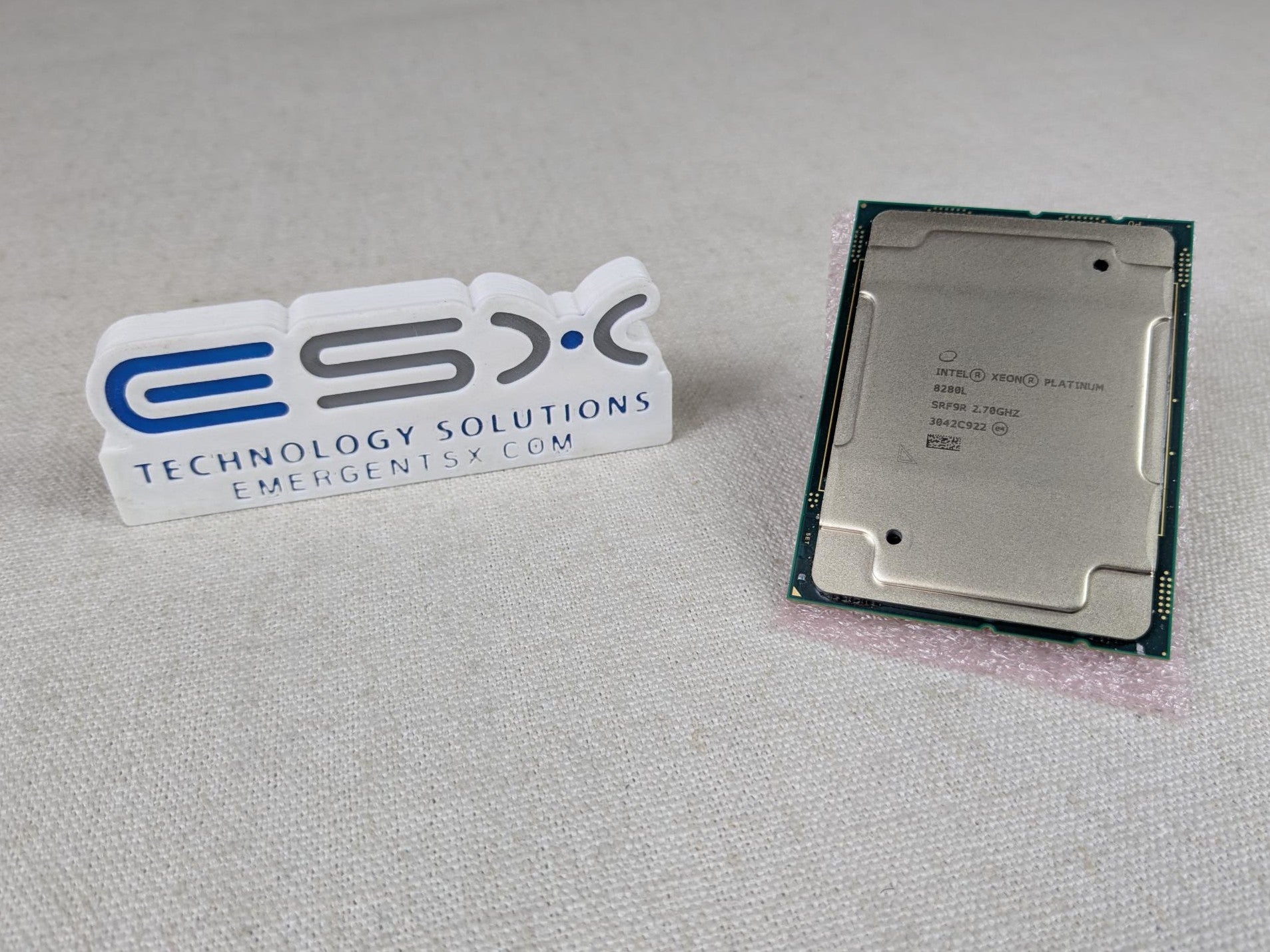 Intel Xeon 28-Core Platinum 8280L @ 2.7GHz, 38.5MB, 205W Processor SRF9R
